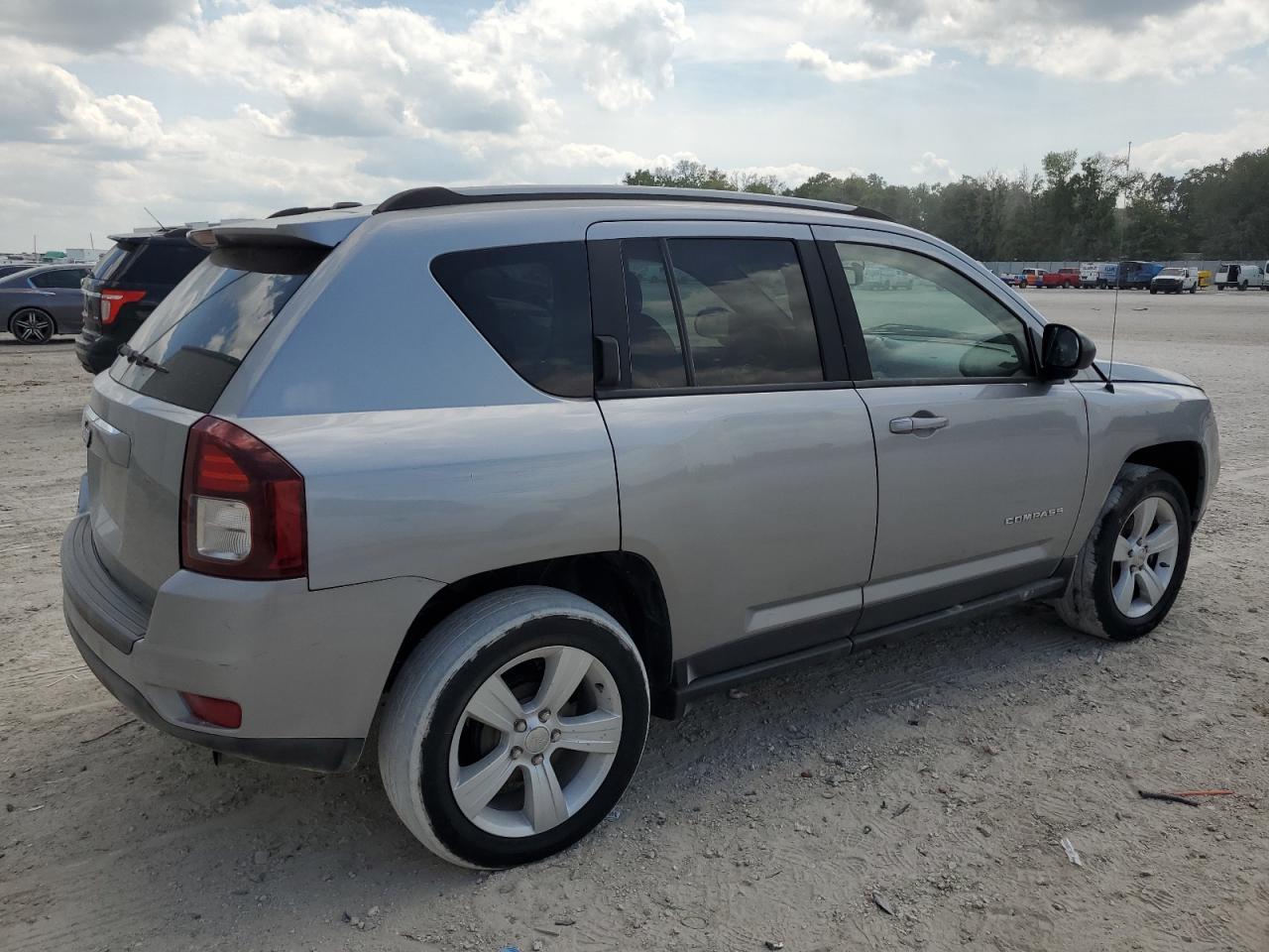 2016 JEEP COMPASS SP — VIN 1C4NJCBAXGD688022 — photo 3