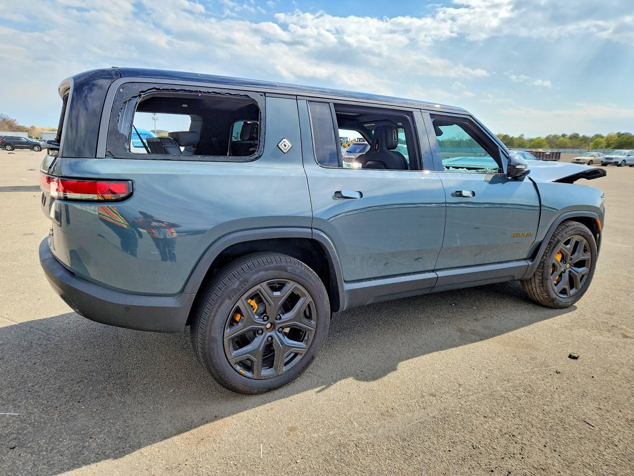 2025 RIVIAN R1S — VIN 7PDSGCBP4SN065223 — photo 3