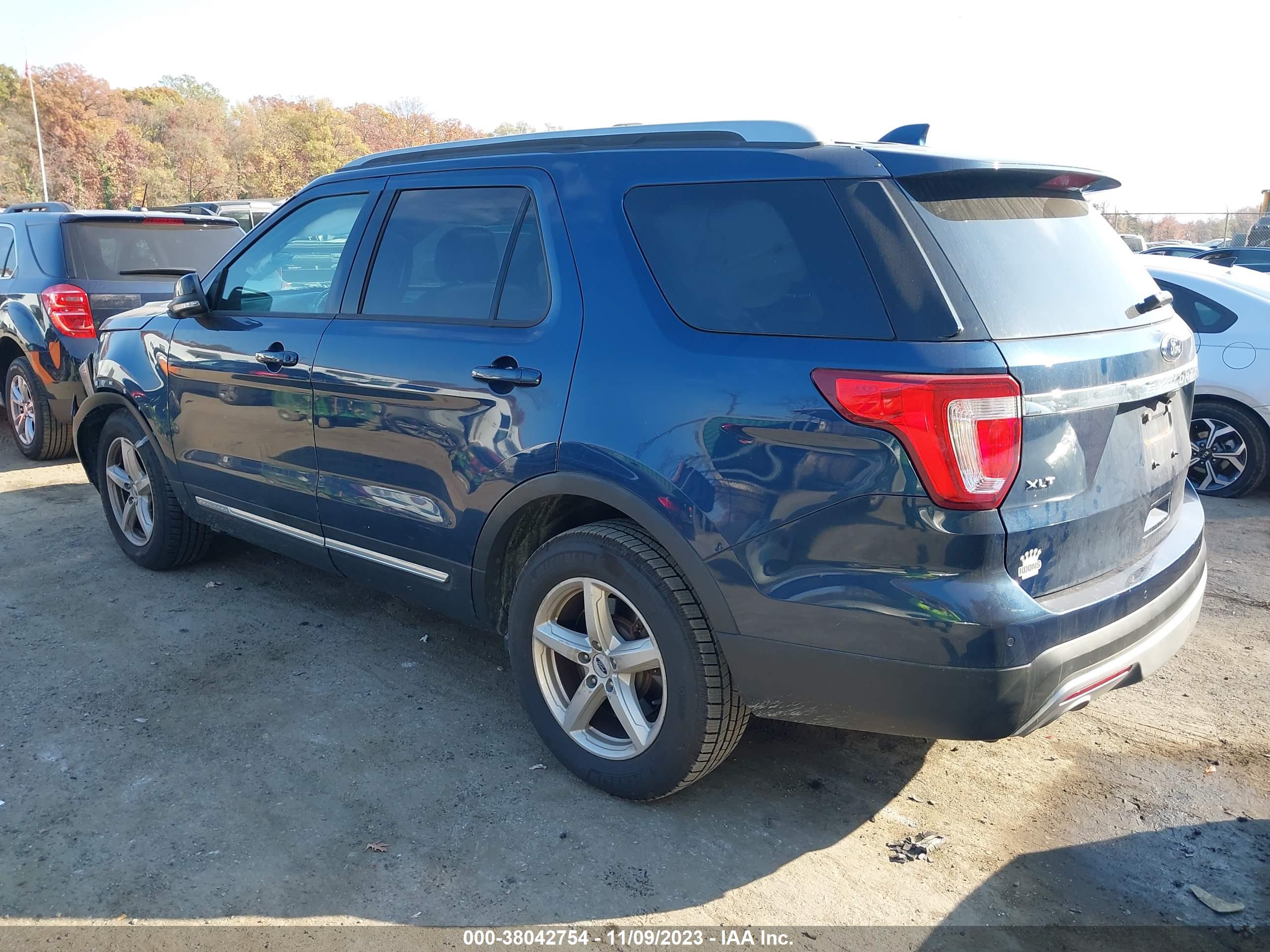 2016 FORD EXPLORER — VIN 1FM5K8D86GGC31030 — photo 3