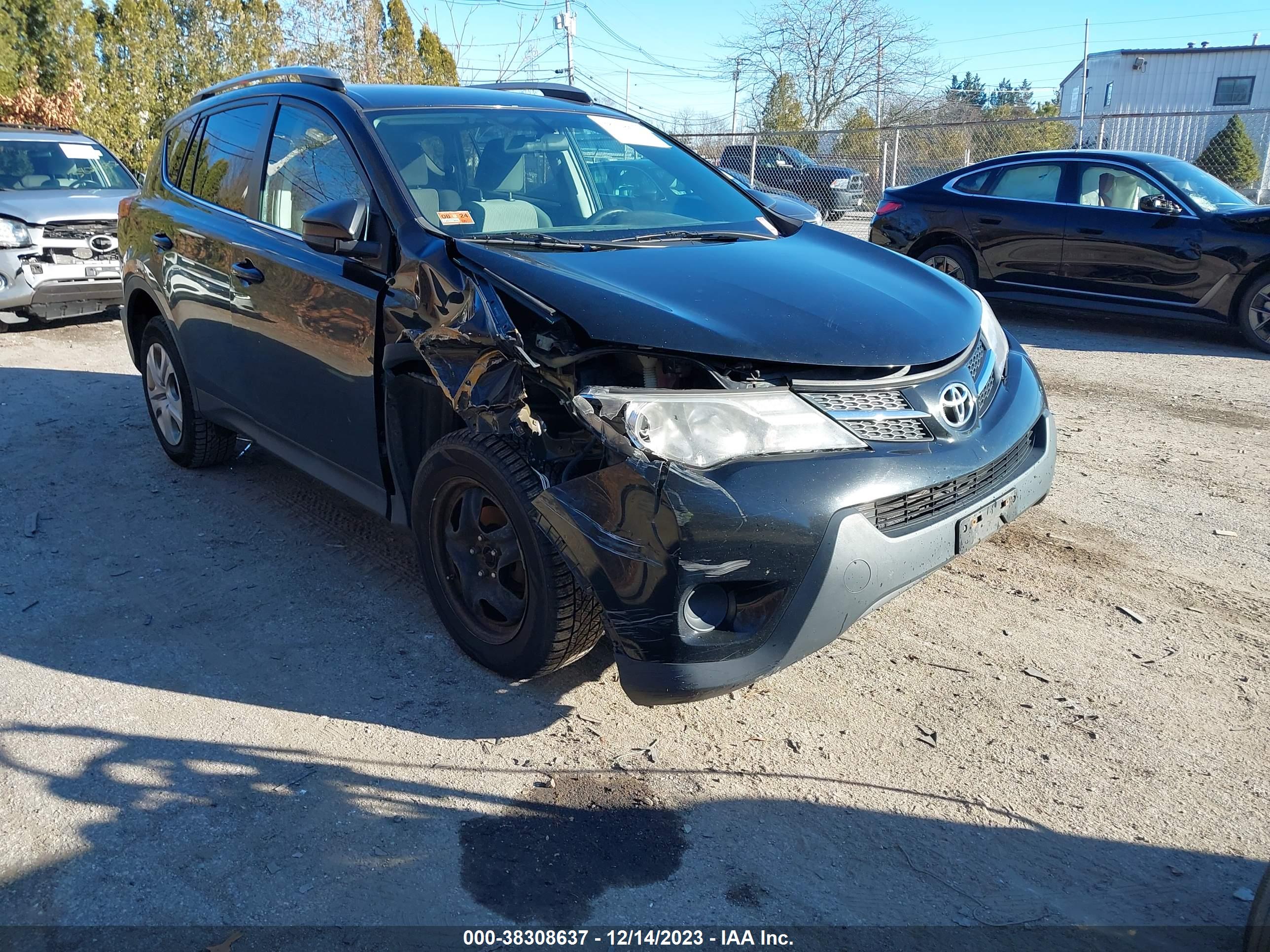 2013 TOYOTA RAV4 — VIN 2T3BFREV0DW102867 — photo 1 of 16
