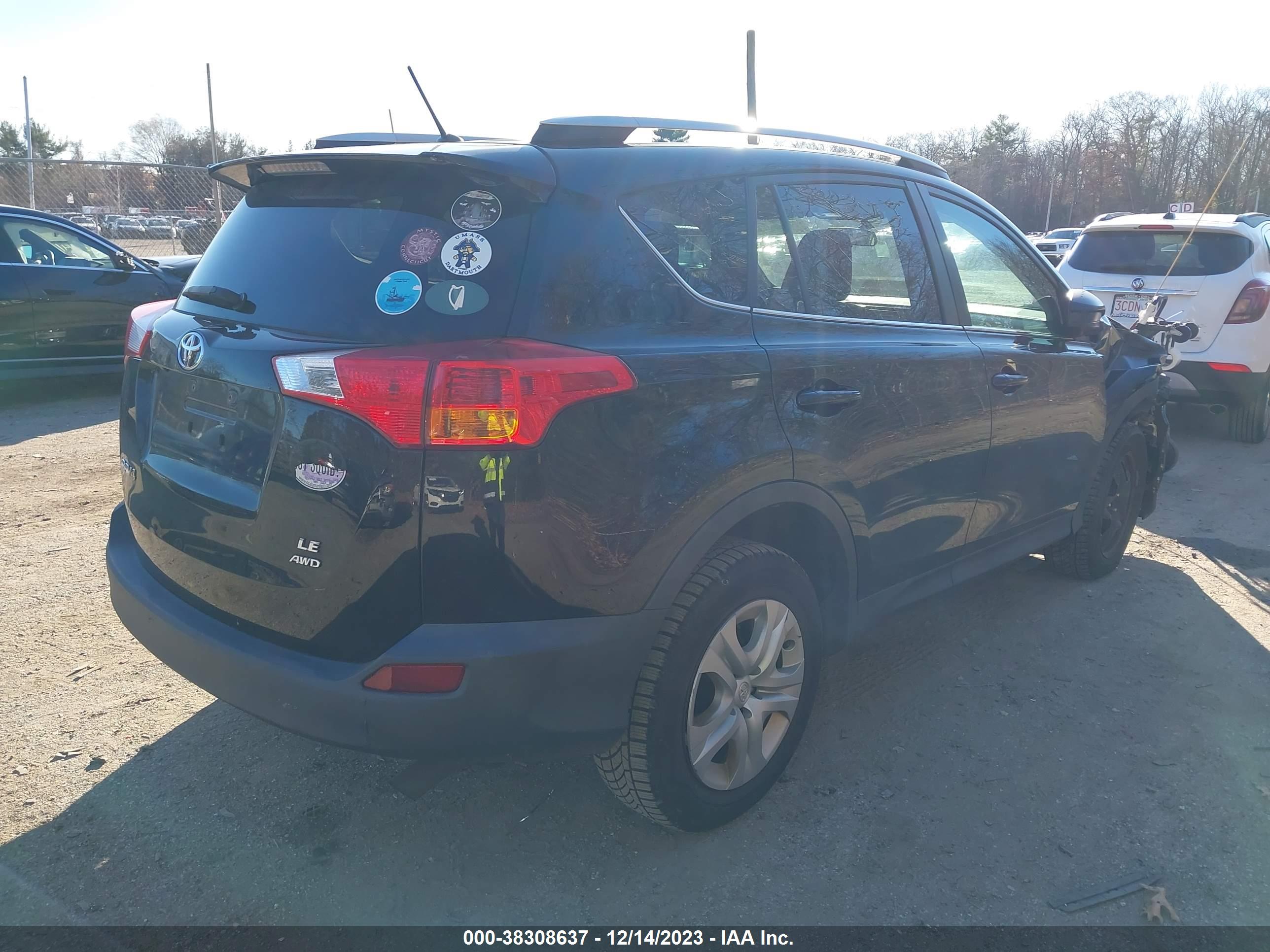 2013 TOYOTA RAV4 — VIN 2T3BFREV0DW102867 — photo 4