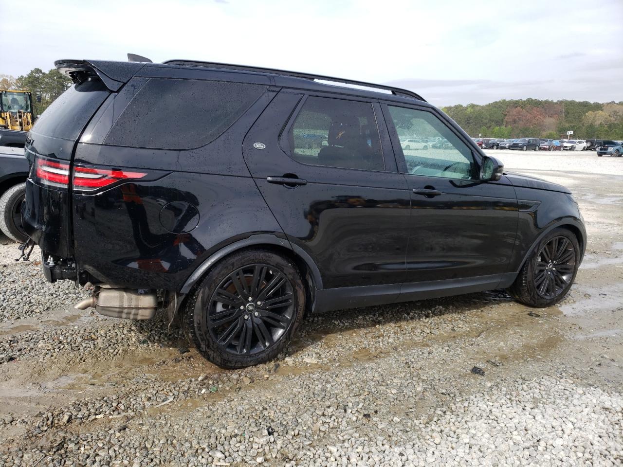 2019 LAND ROVER DISCOVERY — VIN SALRT2RV5KA096402 — photo 3