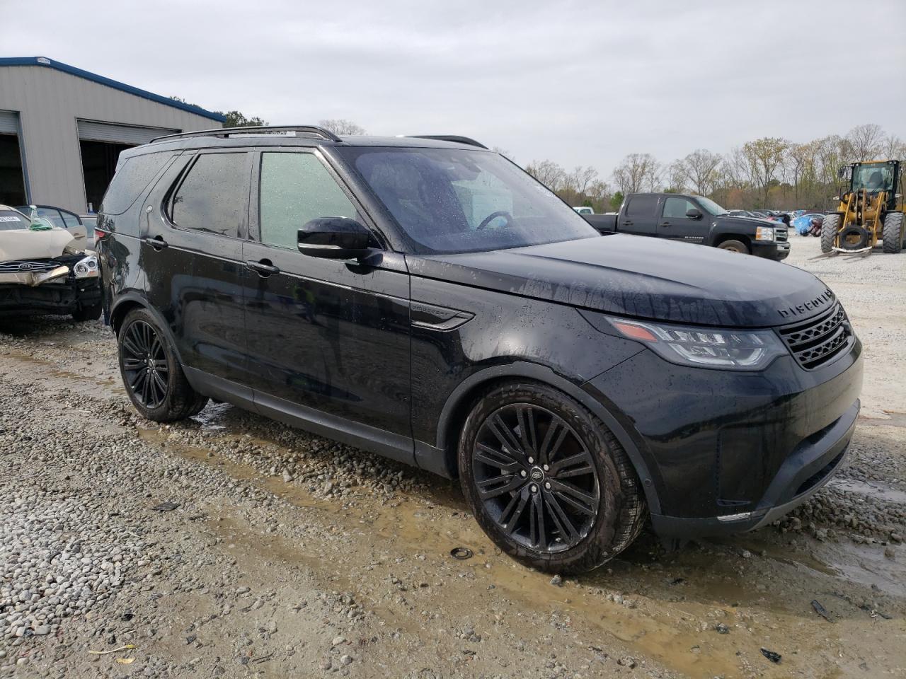2019 LAND ROVER DISCOVERY — VIN SALRT2RV5KA096402 — photo 4