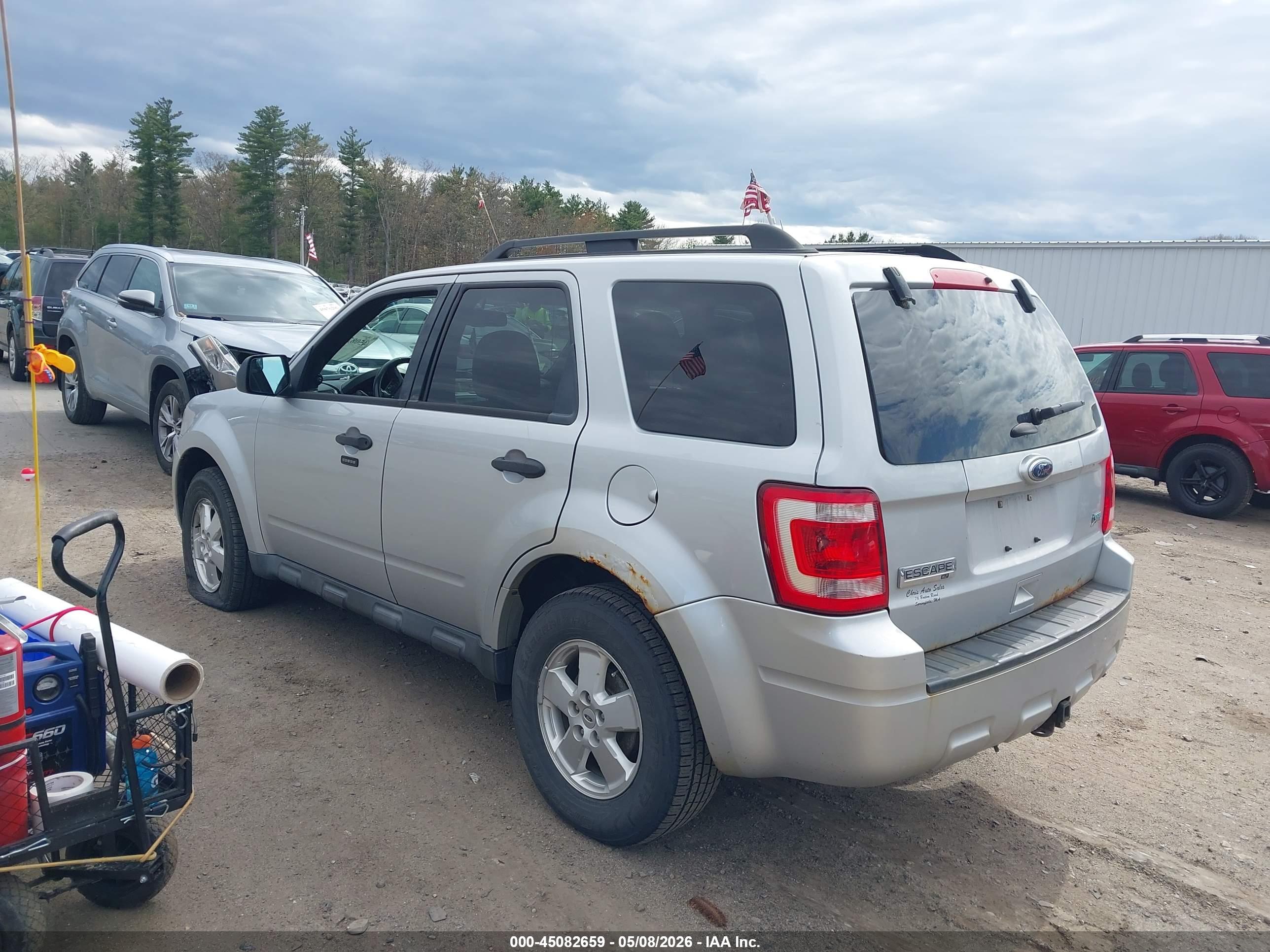 2012 FORD Escape — VIN 1FMCU9DG0CKC74512 — photo 3