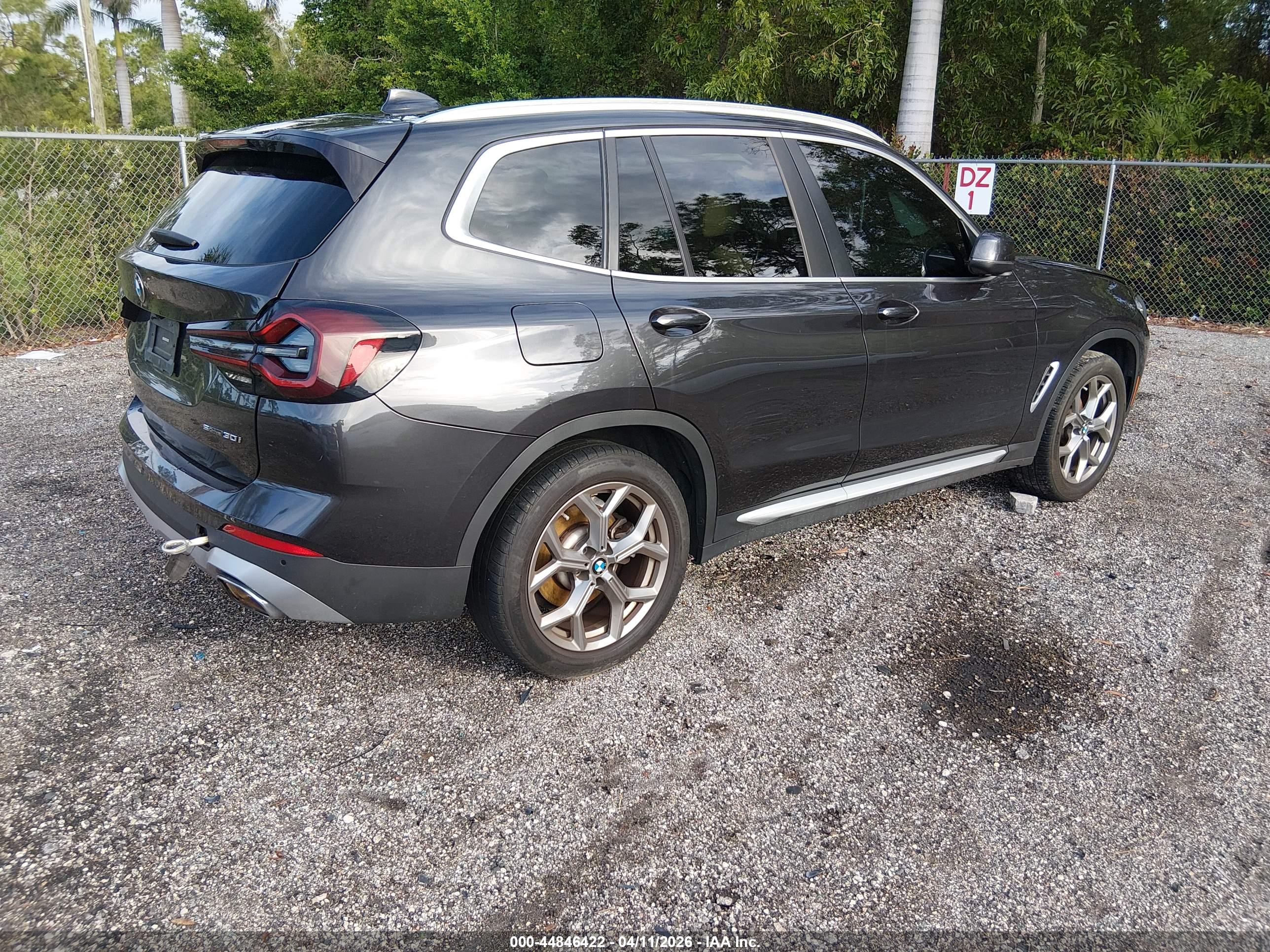 2023 BMW X3 — VIN 5UX43DP00P9R39515 — photo 4