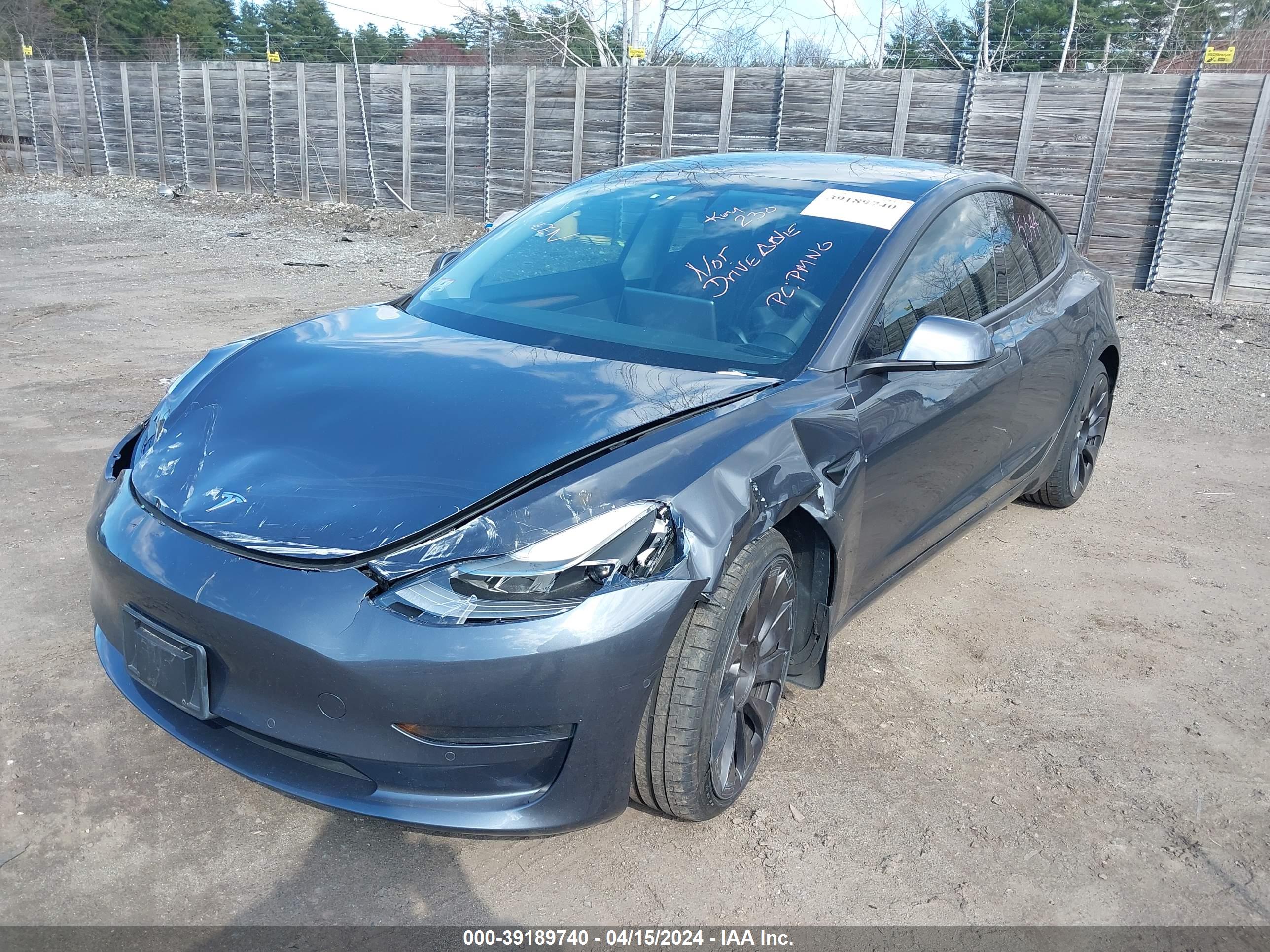 2021 TESLA MODEL 3 — VIN 5YJ3E1ECXMF061872 — photo 2
