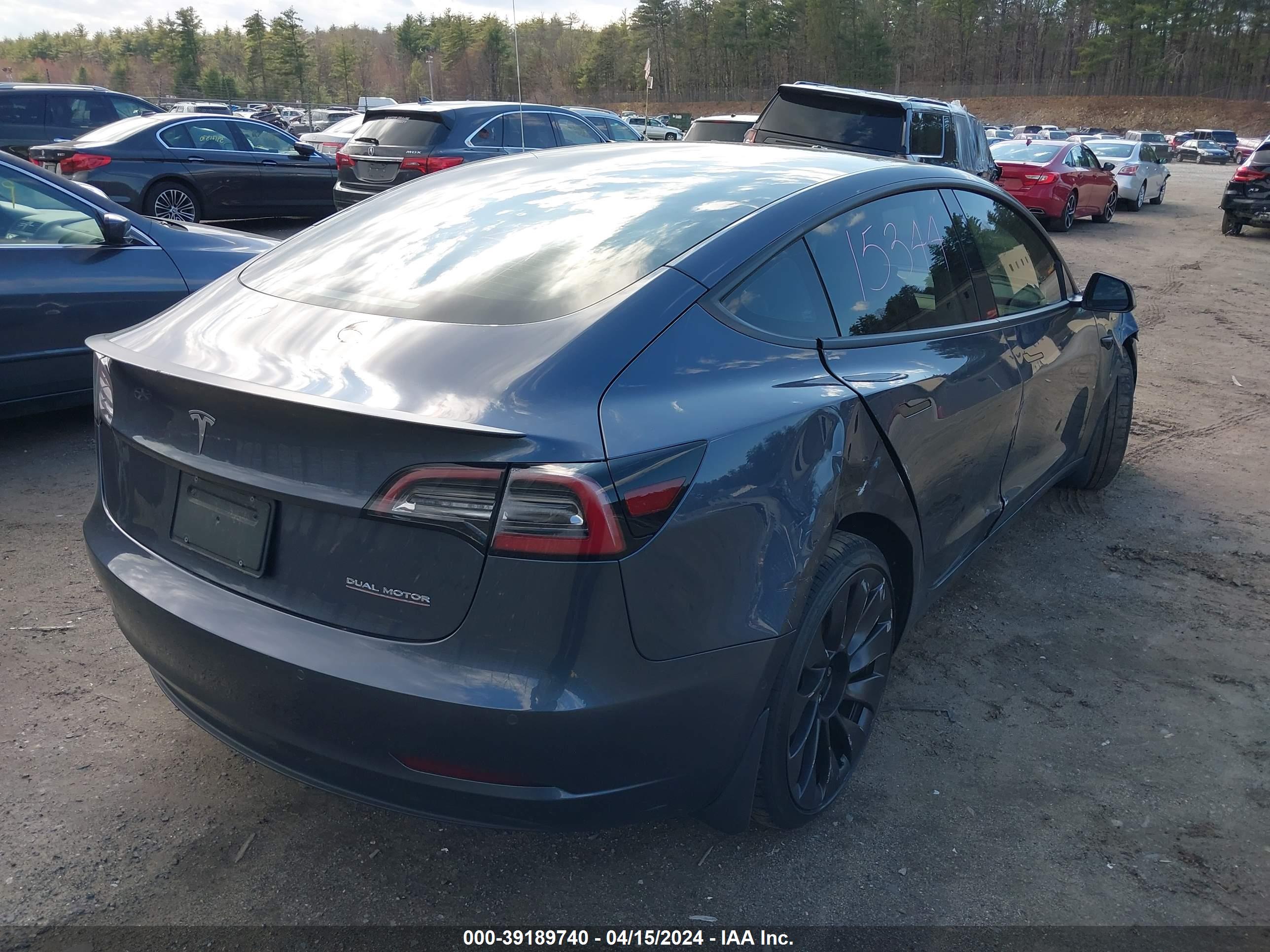 2021 TESLA MODEL 3 — VIN 5YJ3E1ECXMF061872 — photo 4