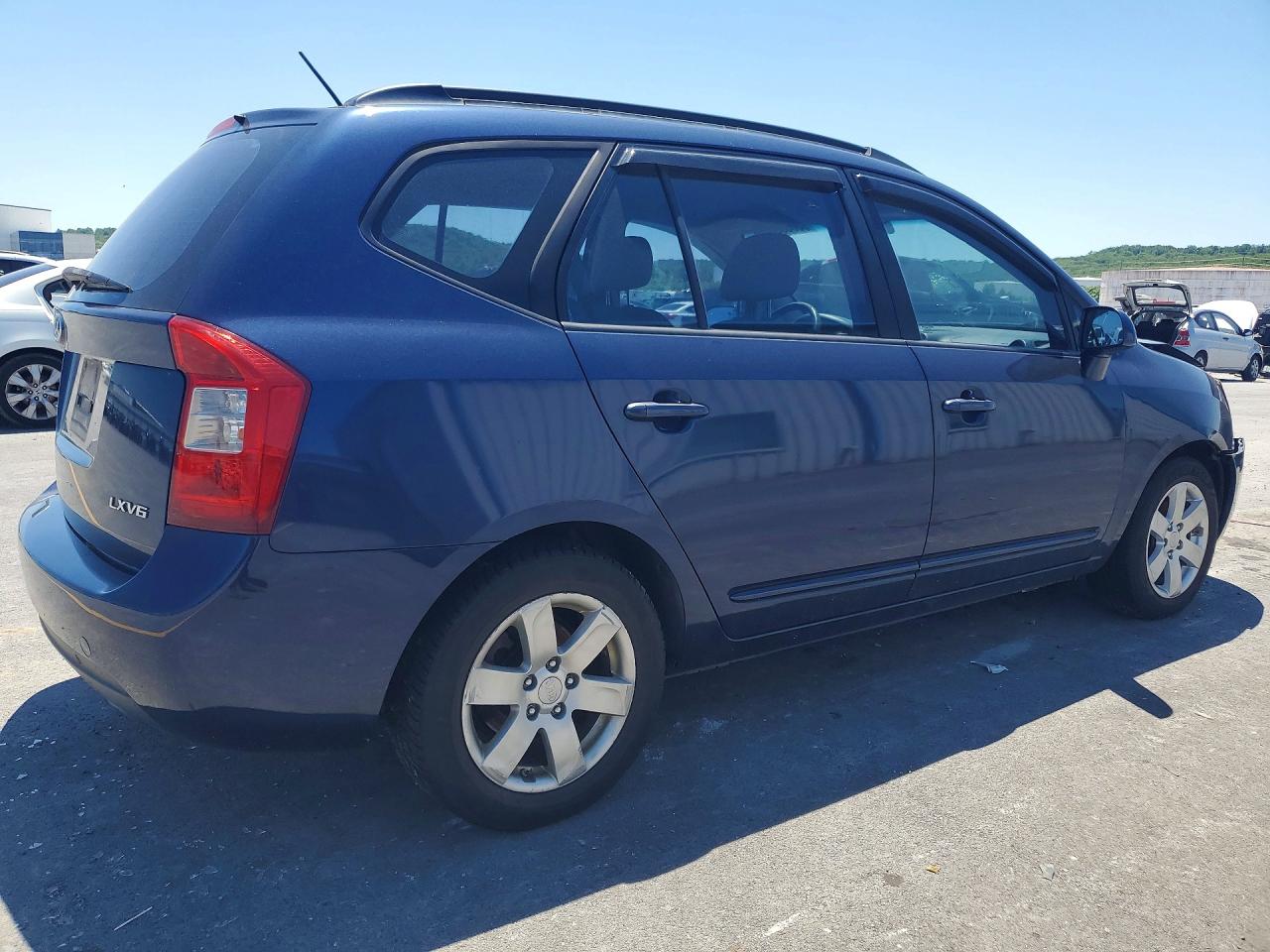 2008 KIA Rondo — VIN KNAFG526187145357 — photo 3