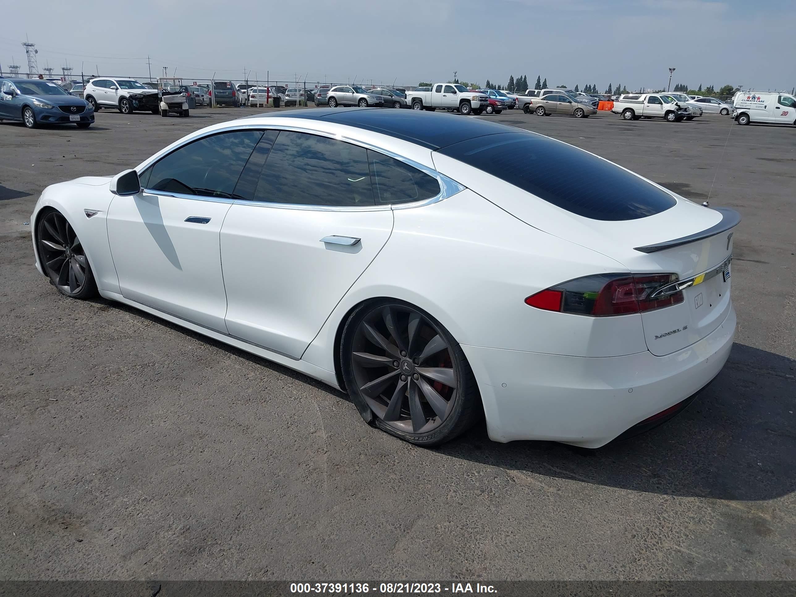 2016 TESLA MODEL S — VIN 5YJSA1E4XGF151141 — photo 3