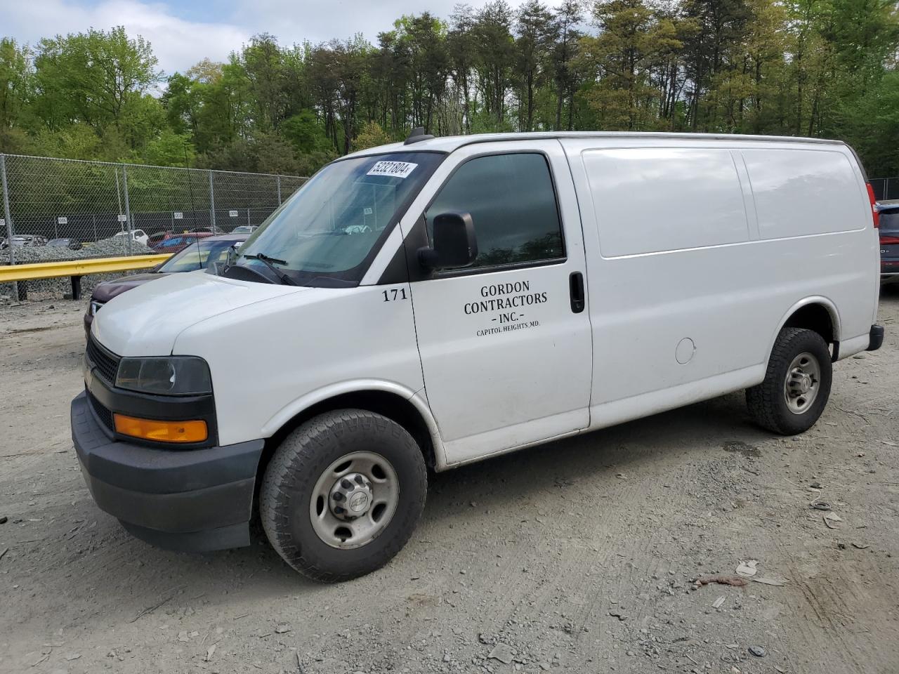 2019 CHEVROLET EXPRESS G2 — VIN 1GCWGAFP2K1219717 — photo 1 of 12