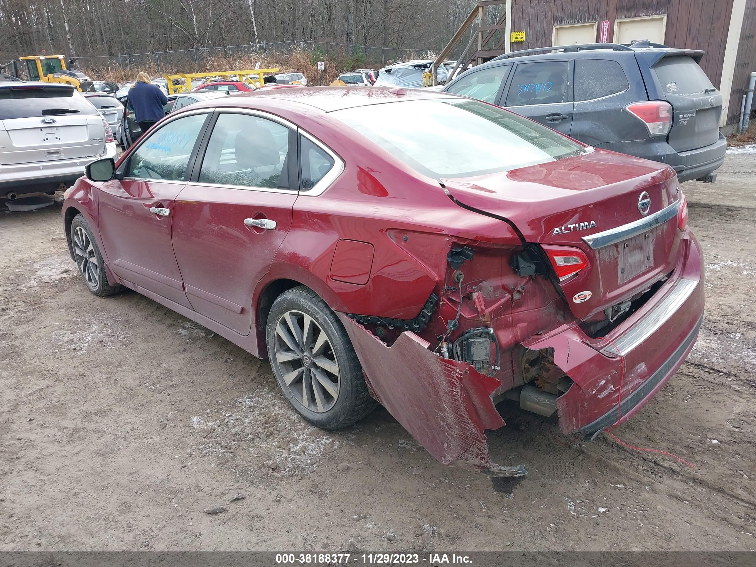 2017 NISSAN ALTIMA — VIN 1N4AL3AP2HC243320 — photo 3
