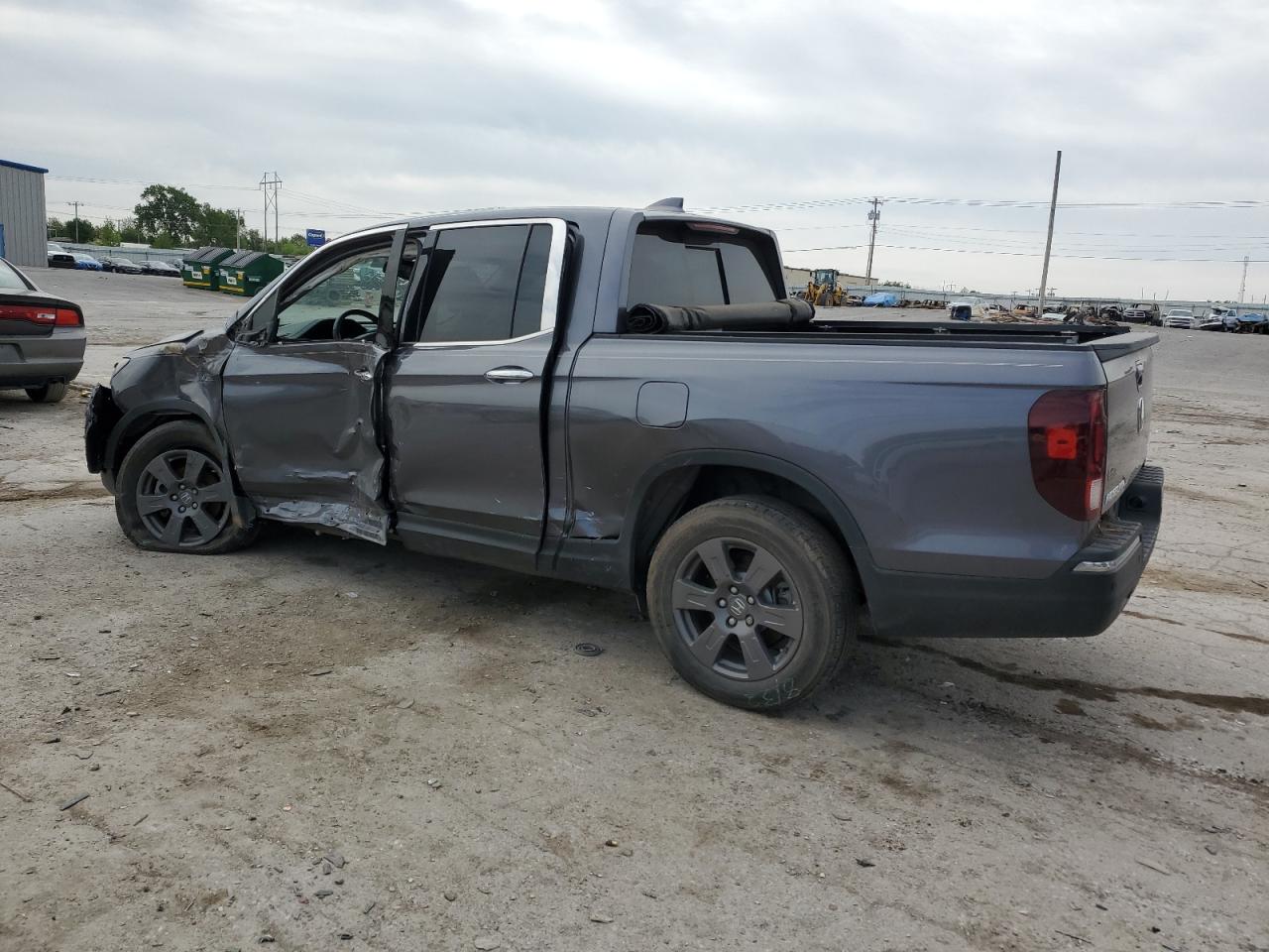 2020 HONDA RIDGELINE — VIN 5FPYK3F72LB016040 — photo 2