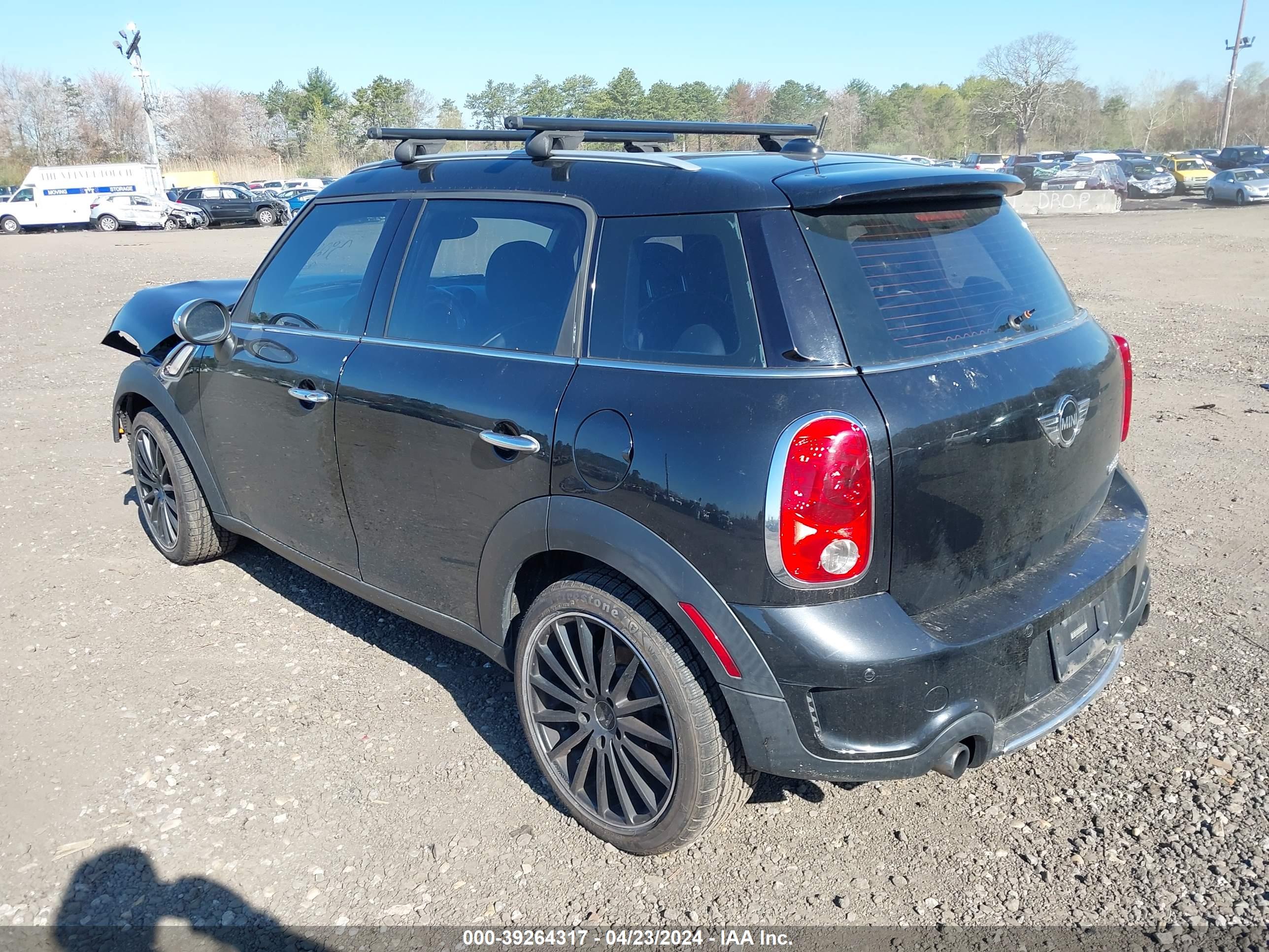 2012 MINI COOPER S COUNTRYMAN — VIN WMWZC3C52CWM27234 — photo 3