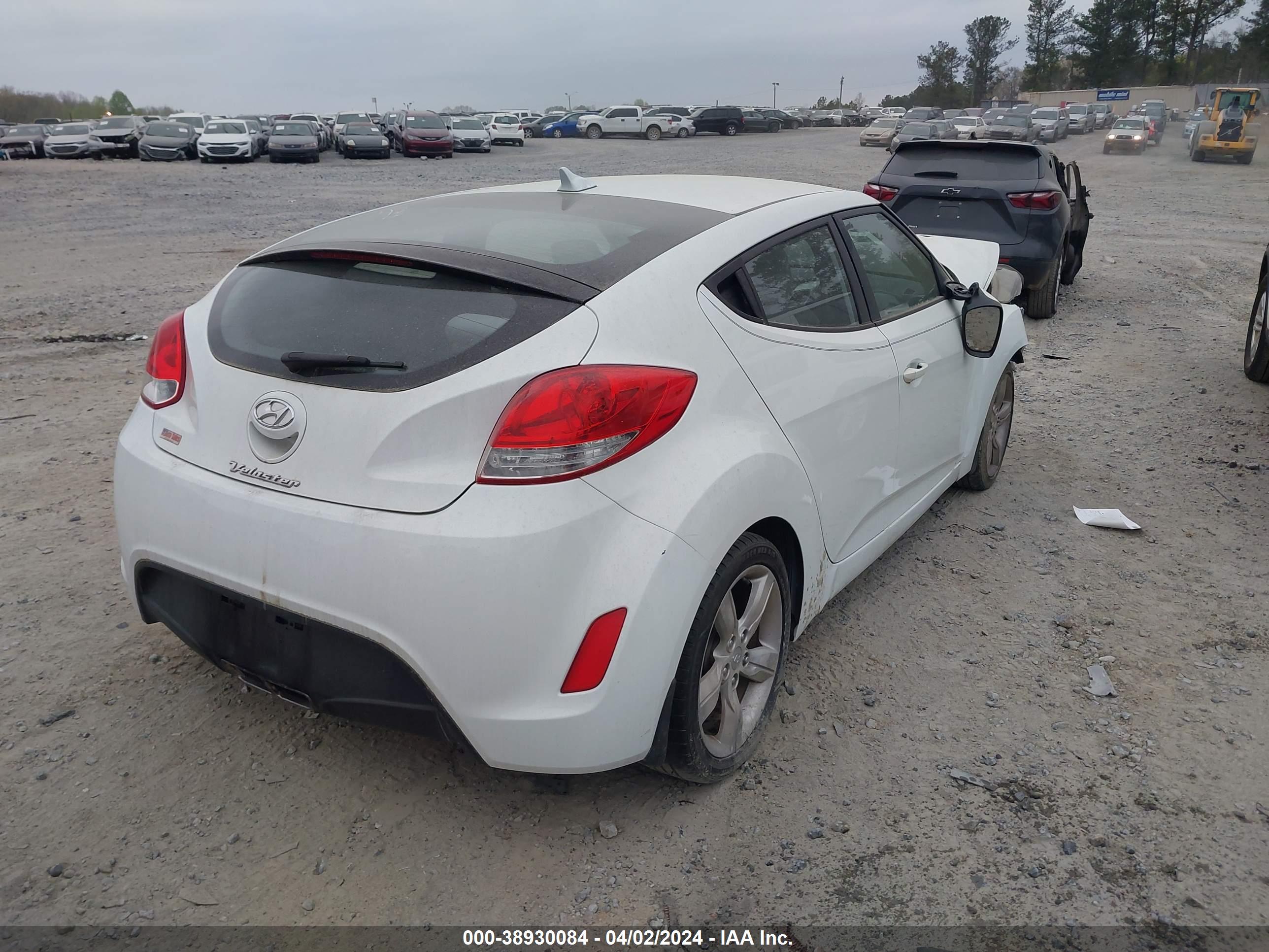 2012 HYUNDAI VELOSTER — VIN KMHTC6AD8CU029117 — photo 4