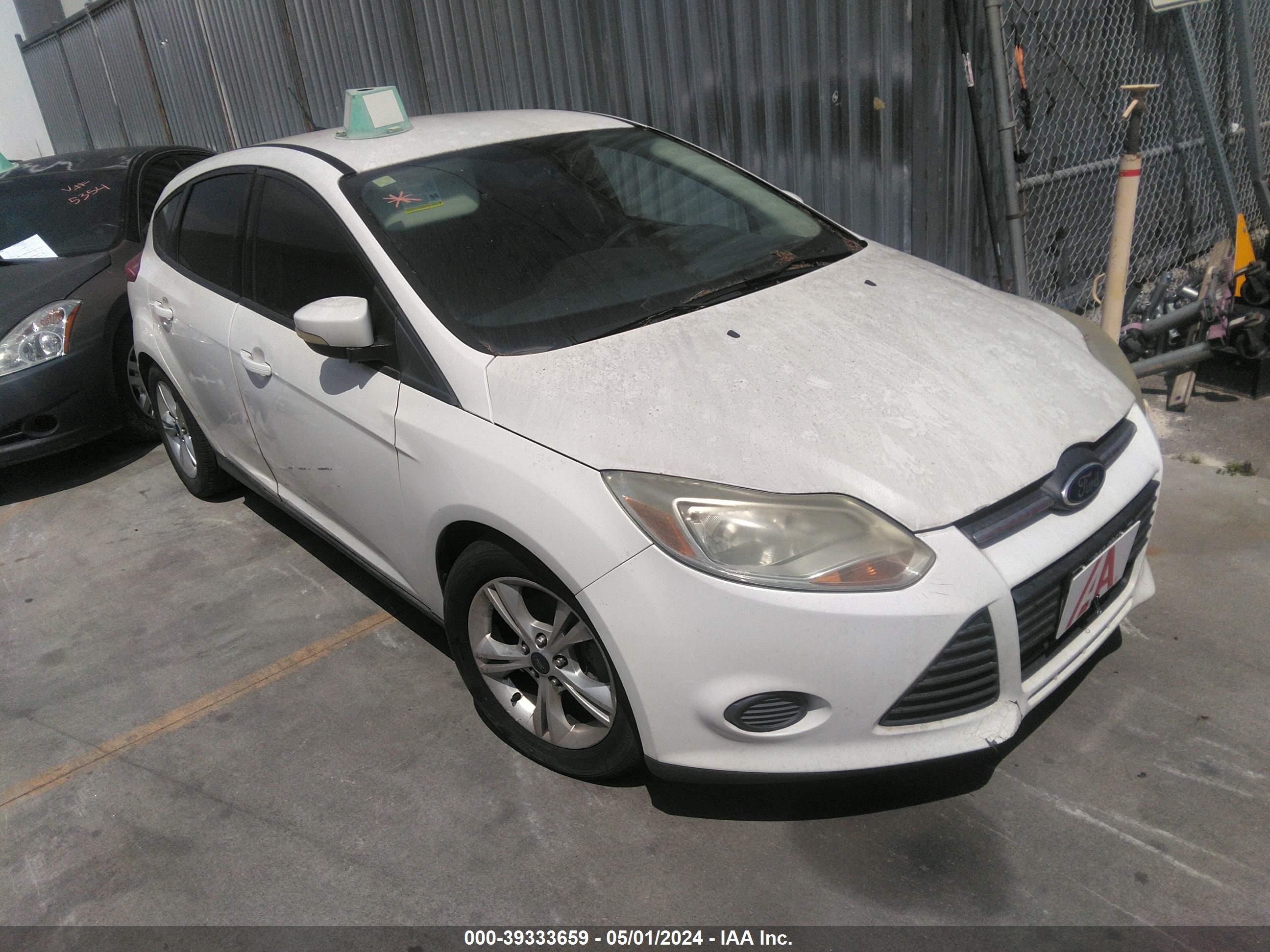 2014 FORD FOCUS SE