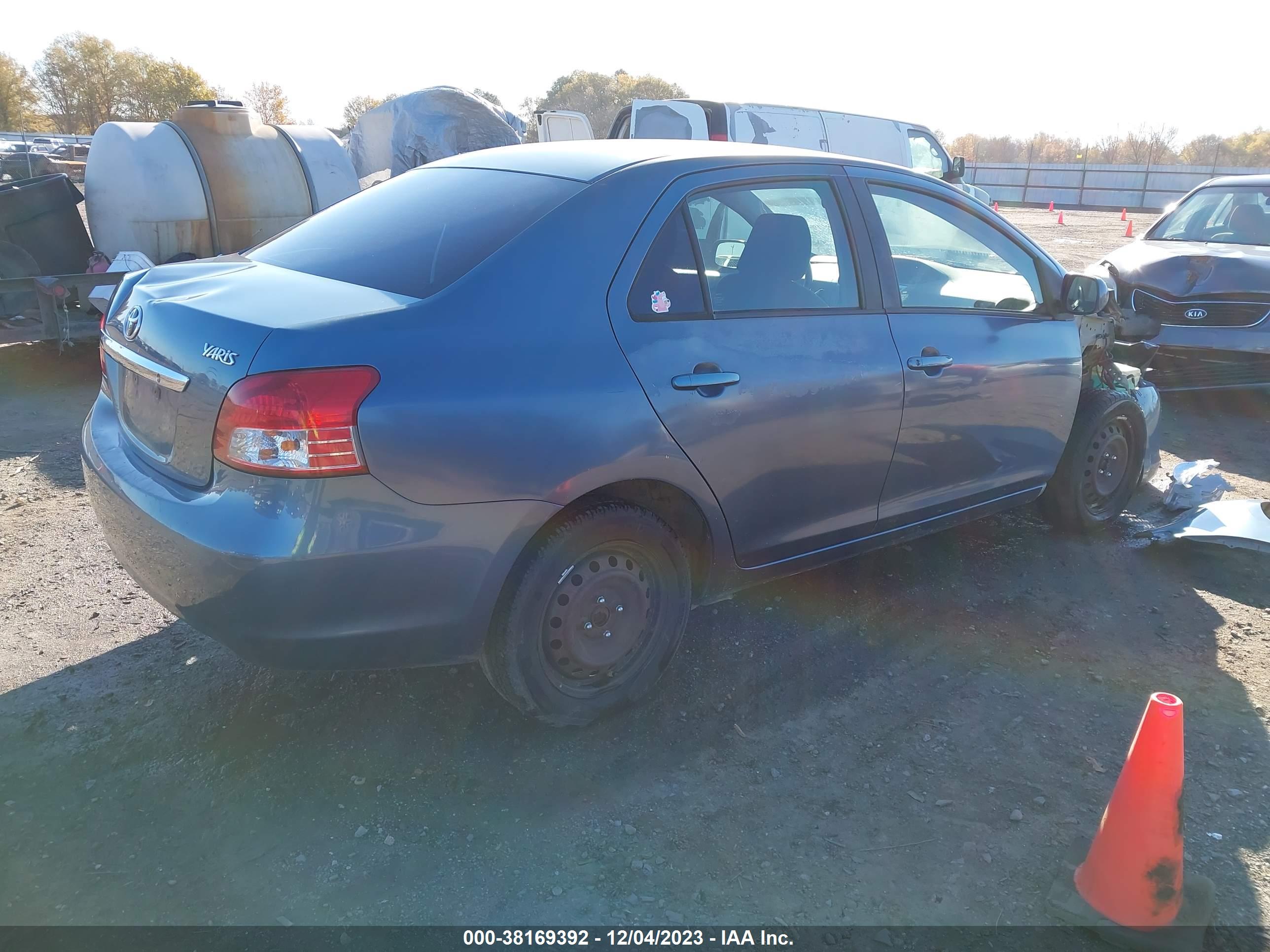 2012 TOYOTA YARIS — VIN JTDBT4K38CL030591 — photo 4