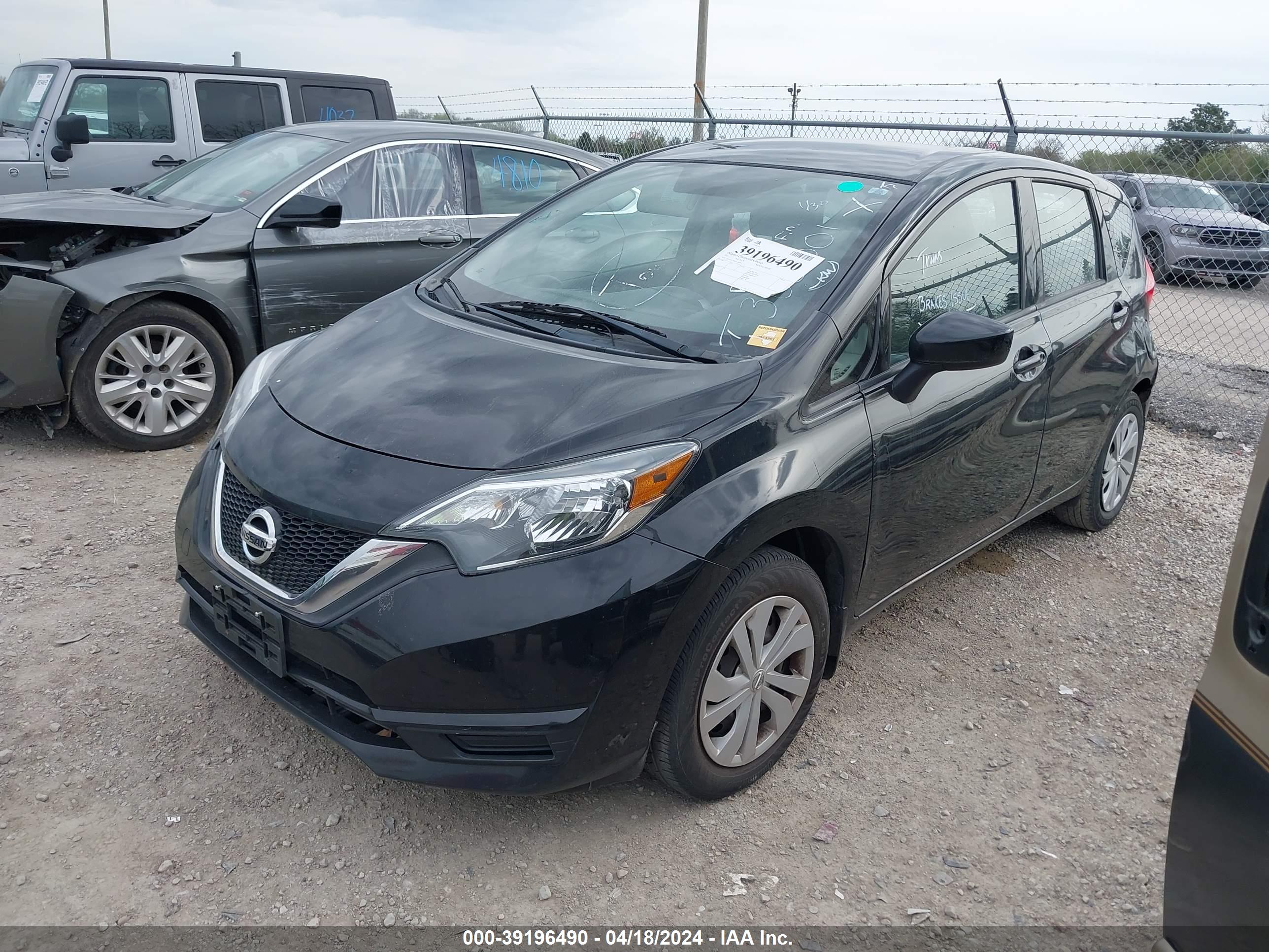 2017 NISSAN VERSA NOTE — VIN 3N1CE2CP8HL380001 — photo 2
