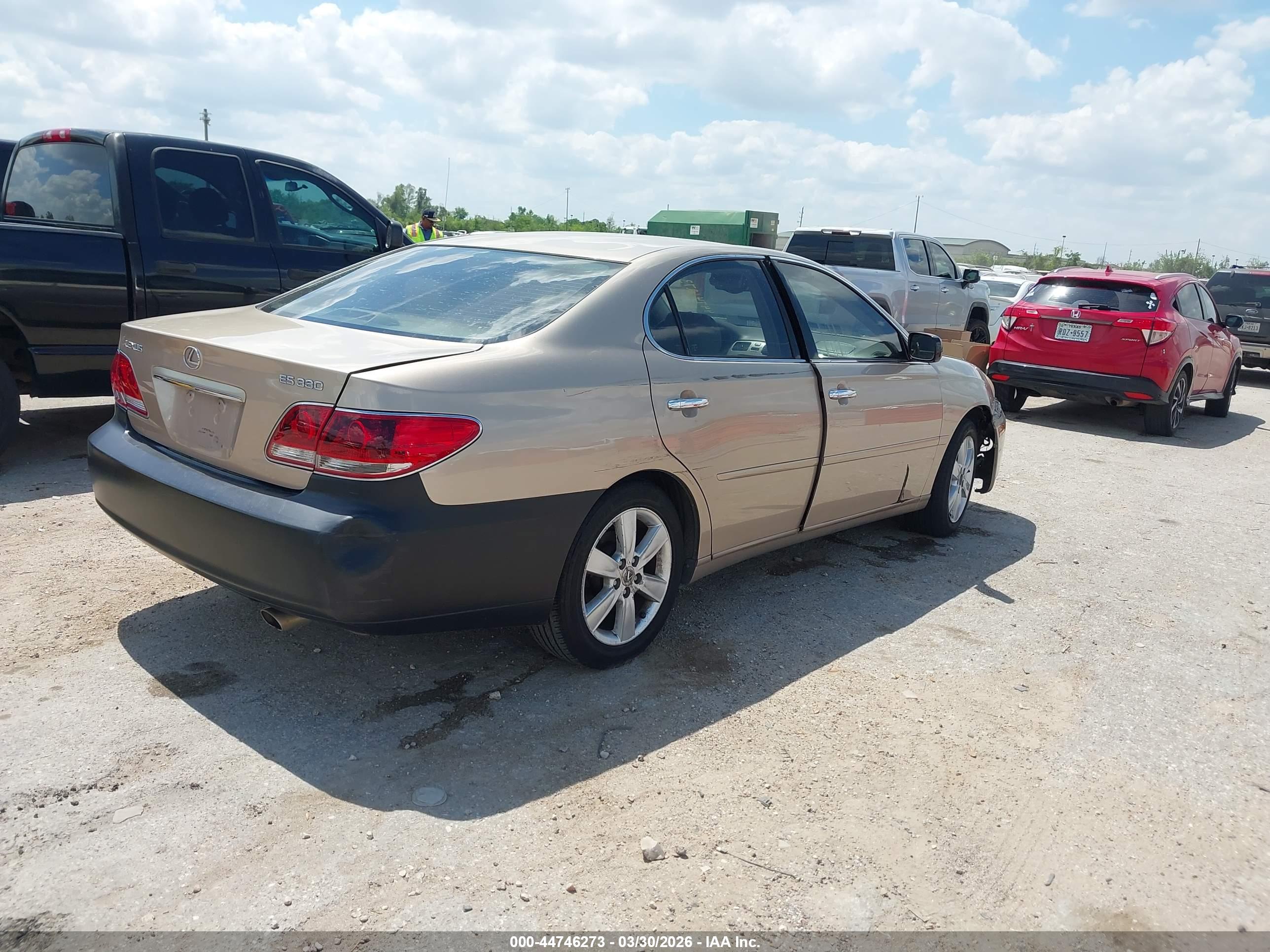 2006 LEXUS ES — VIN JTHBA30G265152358 — photo 4