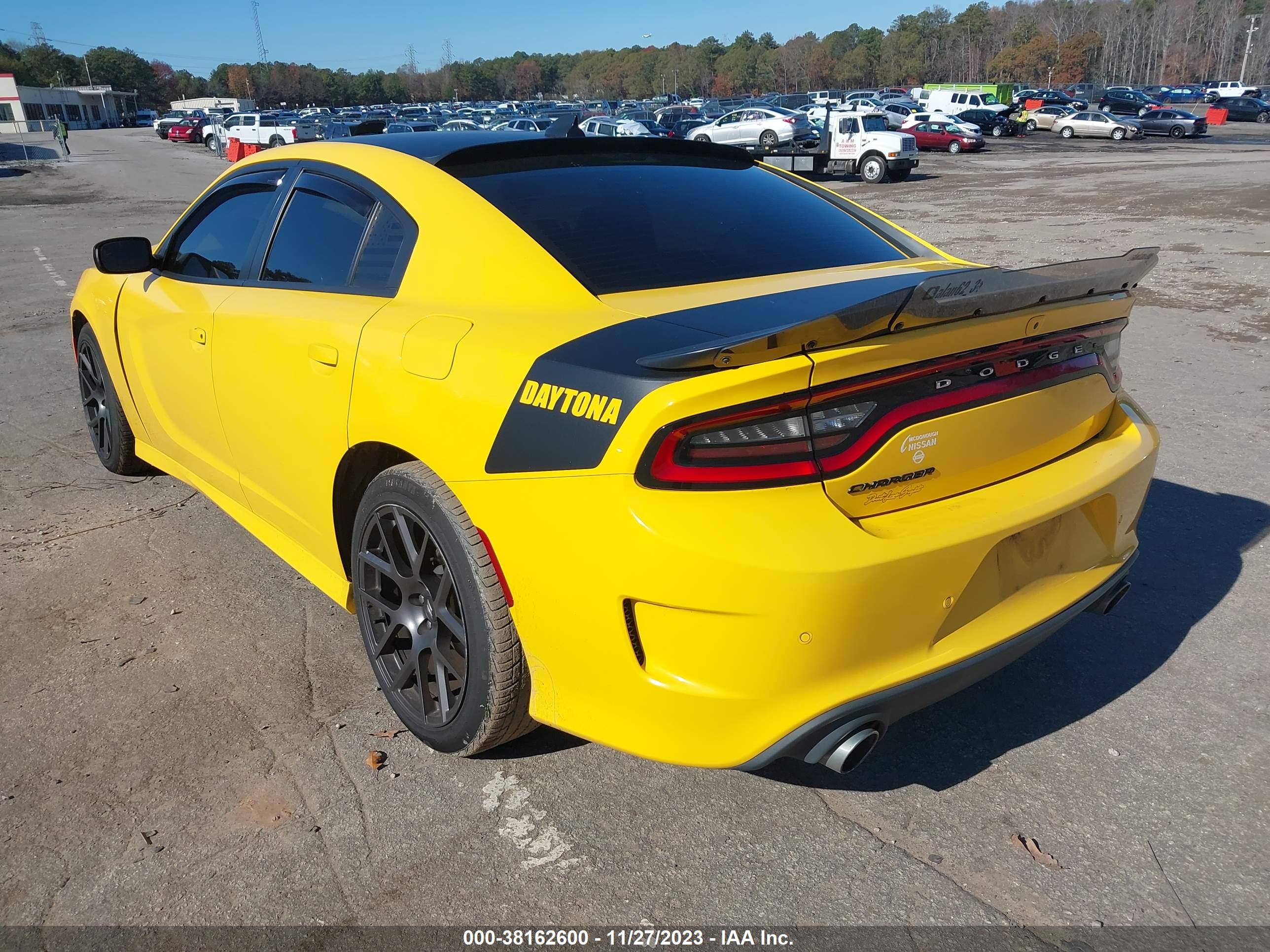 2017 DODGE Charger — VIN 2C3CDXCT8HH620722 — photo 3