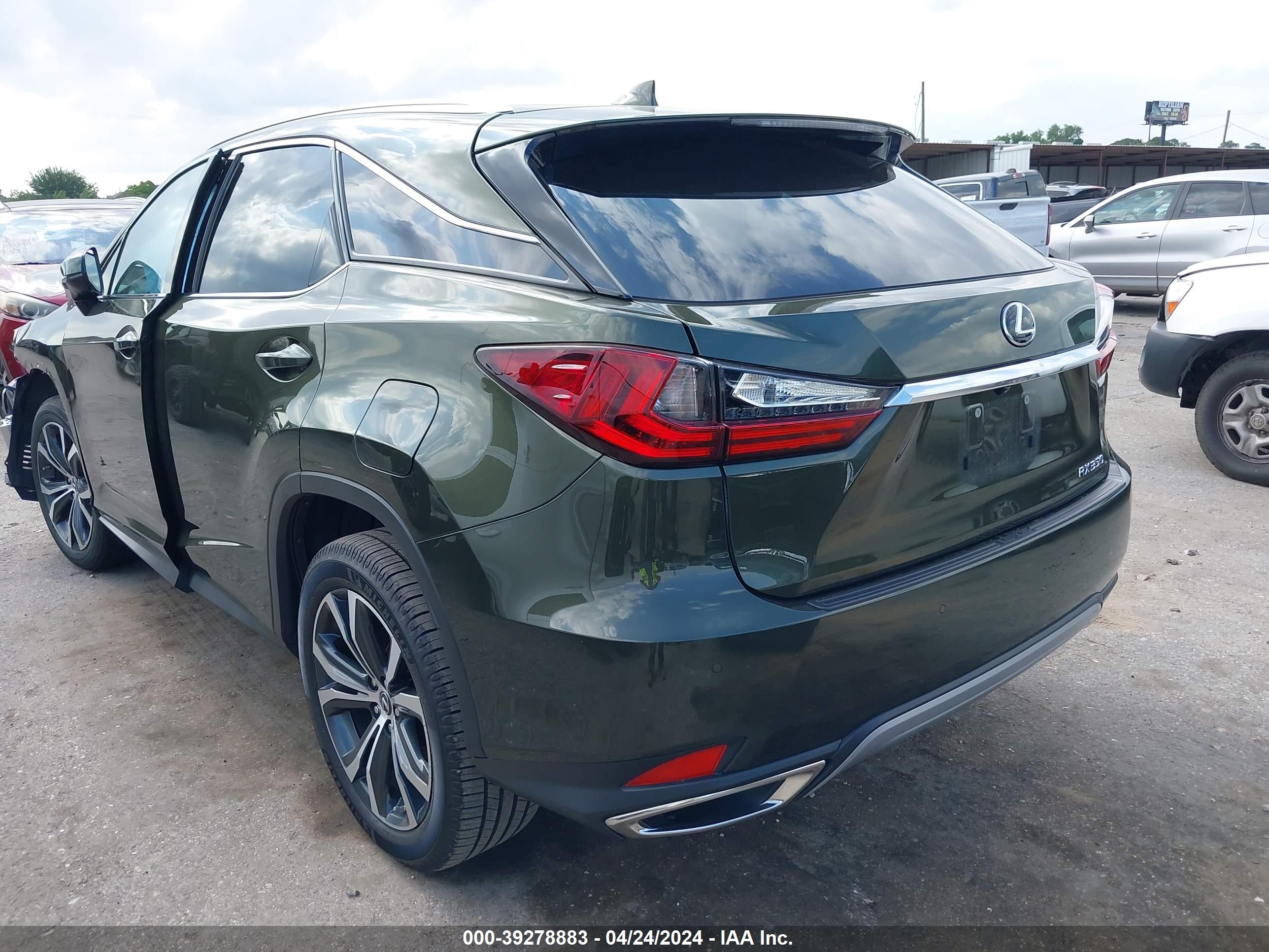 2022 LEXUS RX 350 — VIN 2T2HZMAA3NC246914 — photo 3