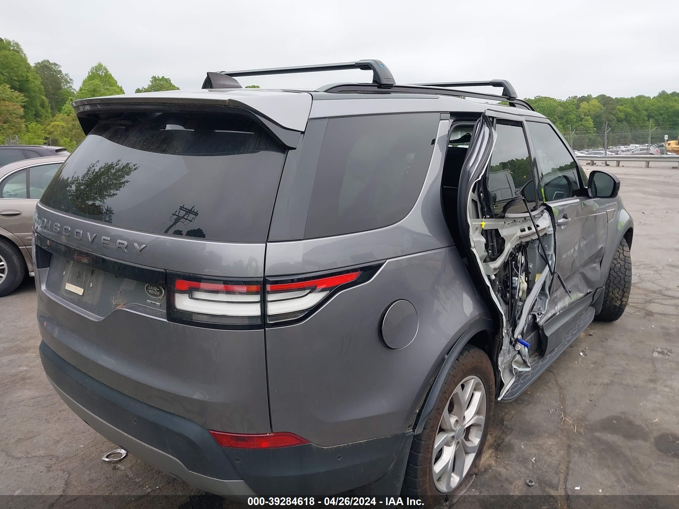 2020 LAND ROVER DISCOVERY — VIN SALRG2RV2L2425251 — photo 4