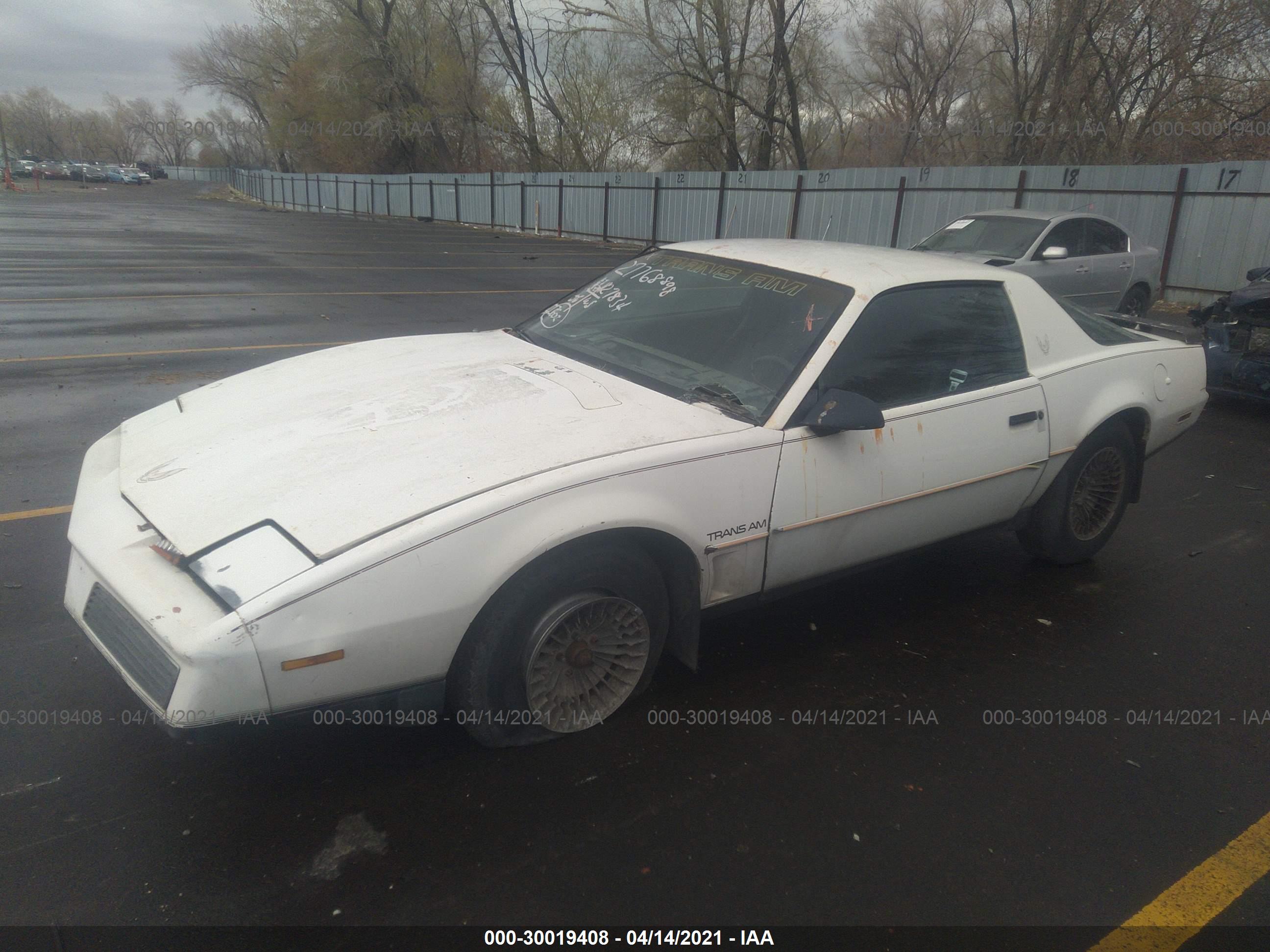 1982 PONTIAC Firebird — VIN 1G2AW87H4CL502787 — photo 2