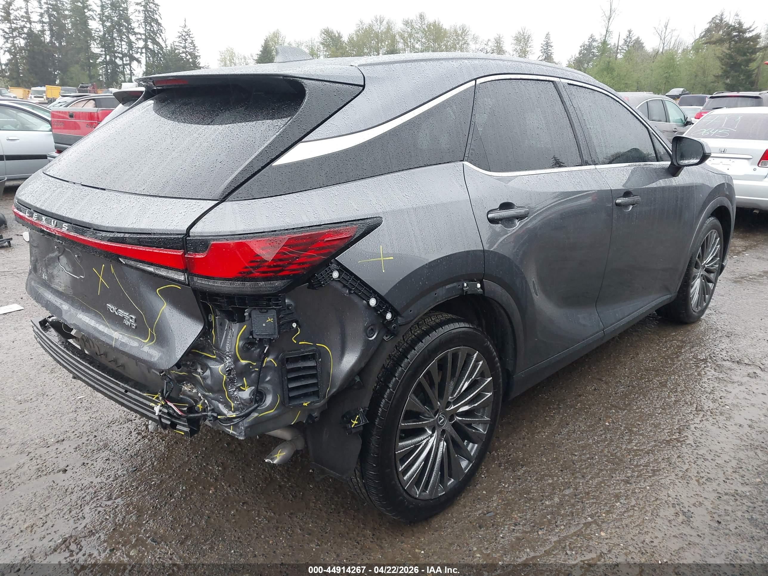 2023 LEXUS RX — VIN 2T2BAMCA6PC009055 — photo 4