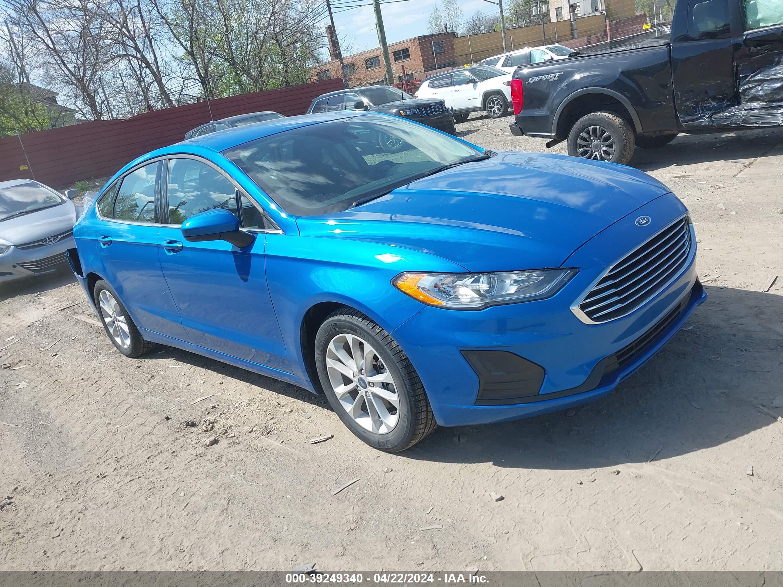 2020 FORD FUSION — VIN 3FA6P0HD3LR218103 — photo 1 of 16