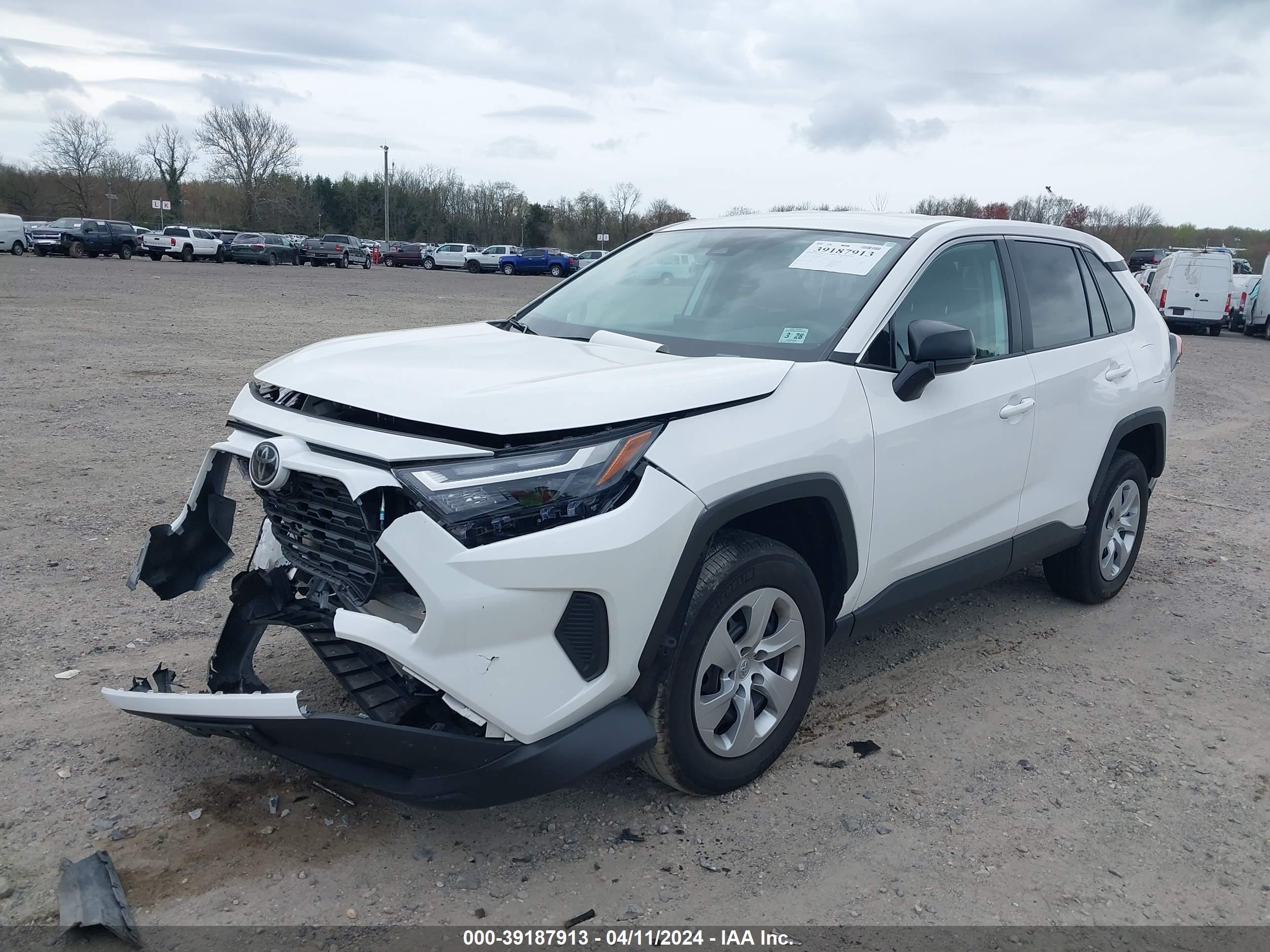 2023 TOYOTA RAV4 — VIN 2T3H1RFV5PC226887 — photo 2