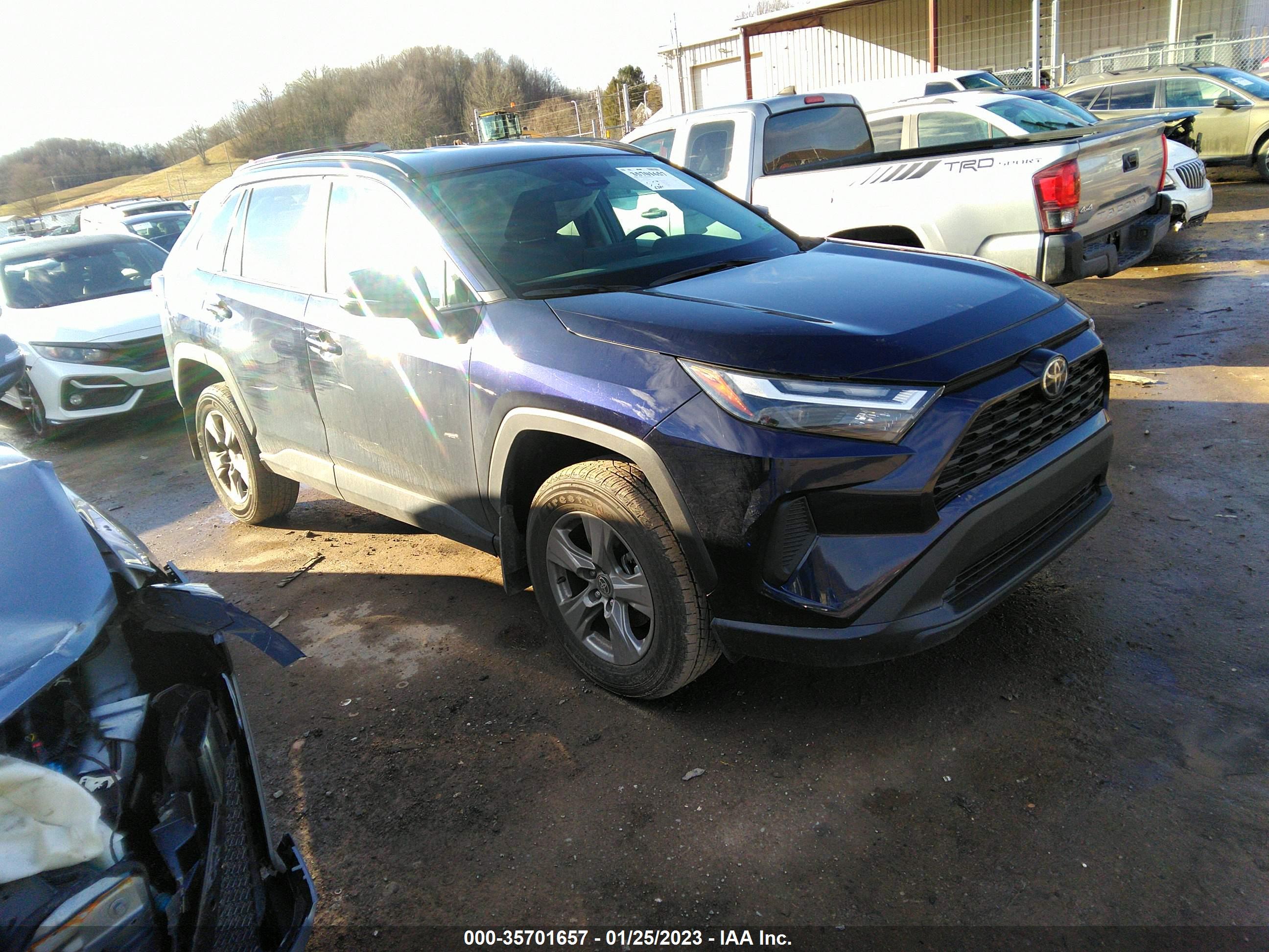 2022 TOYOTA RAV 4