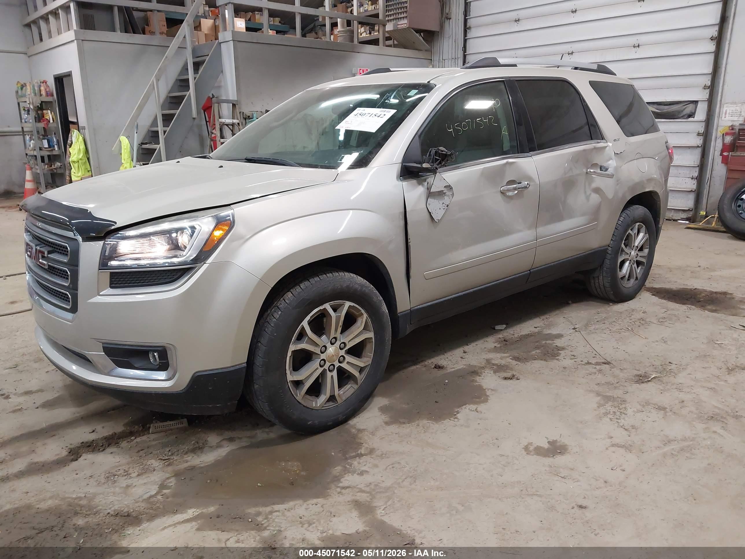 2015 GMC Acadia — VIN 1GKKVRKD4FJ256700 — photo 2