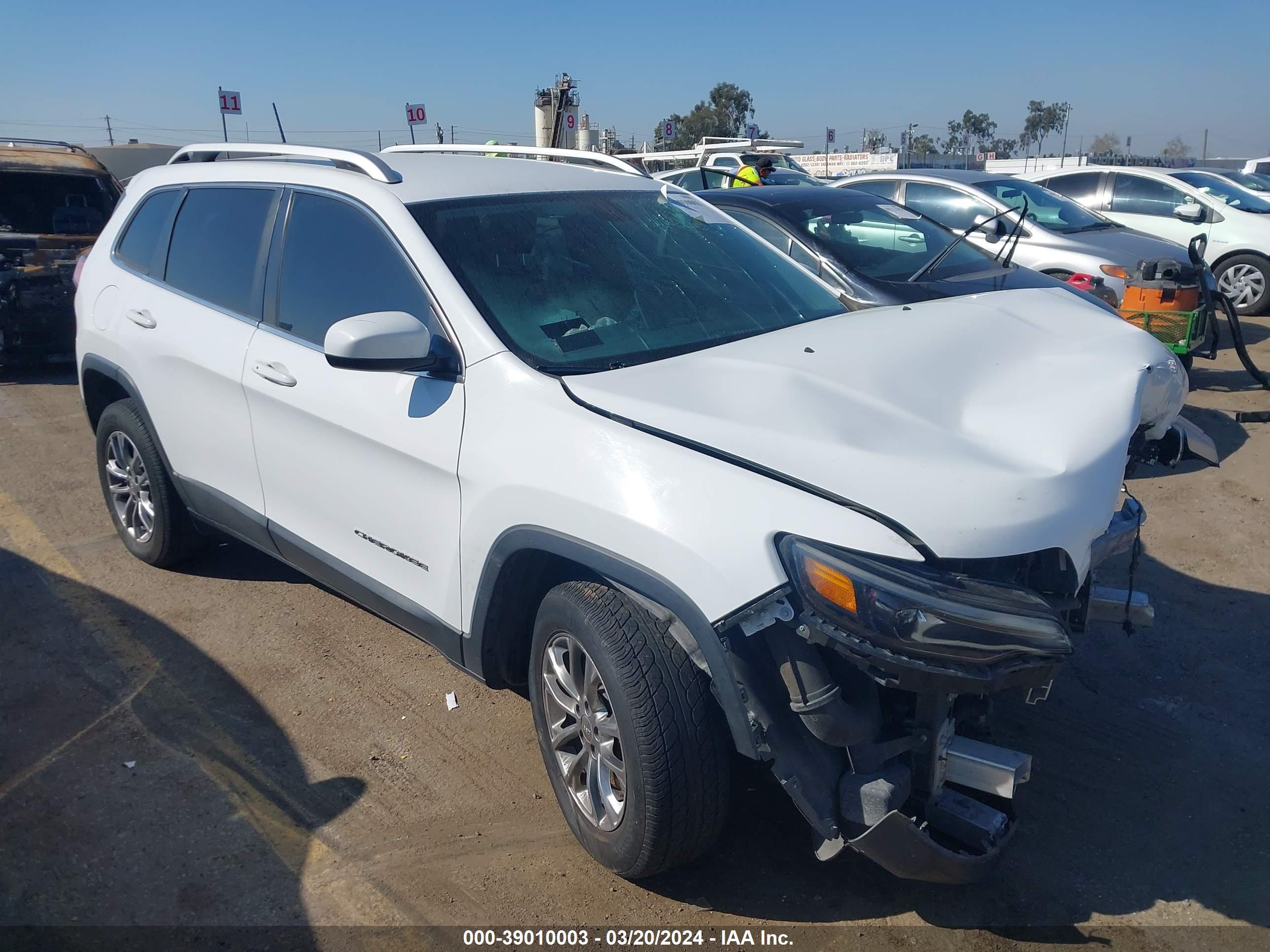 2019 JEEP CHEROKEE — VIN 1C4PJMLN3KD153283 — photo 1 of 16