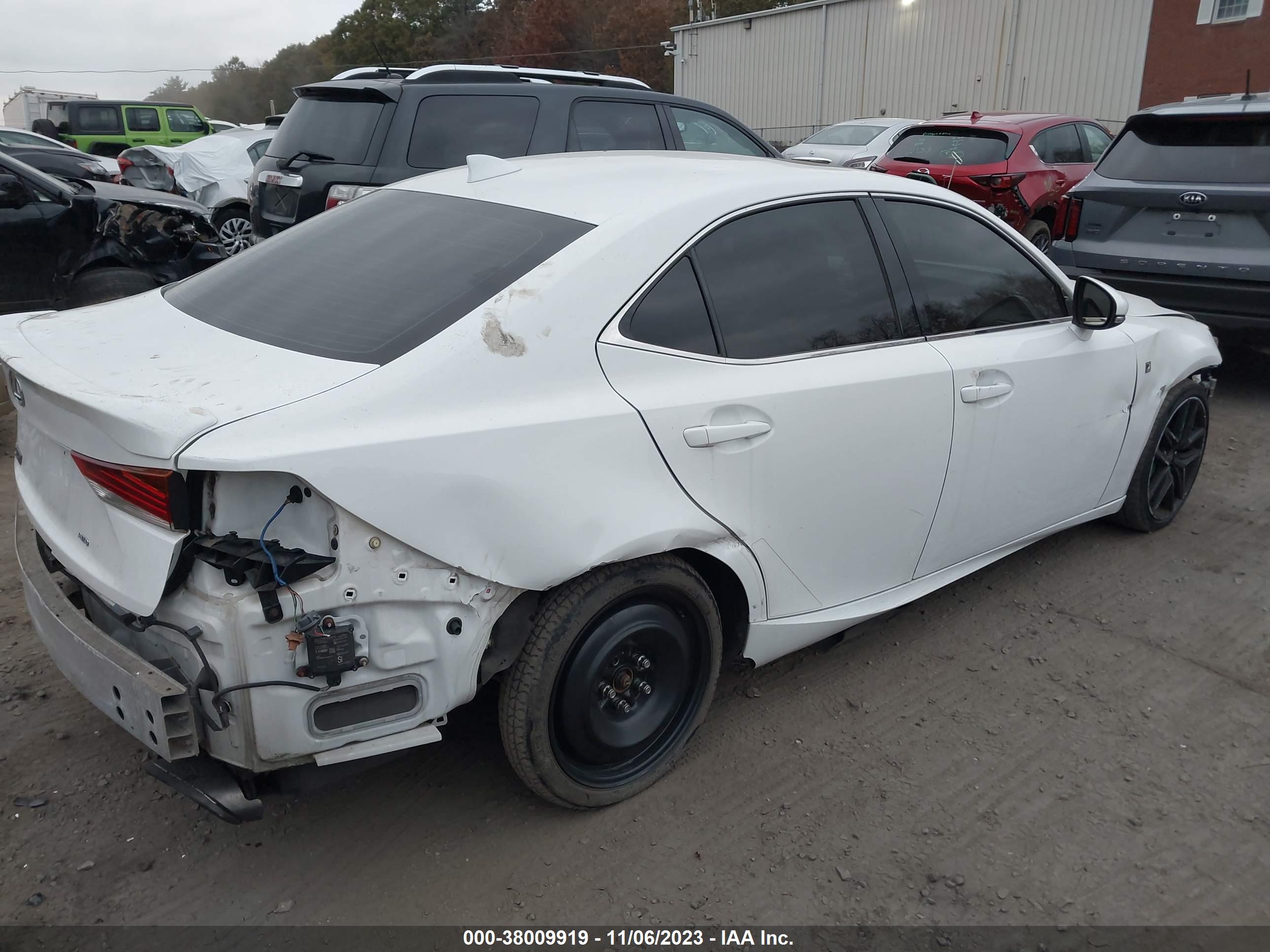 2017 LEXUS IS 350 — VIN JTHCE1D28H5013057 — photo 4