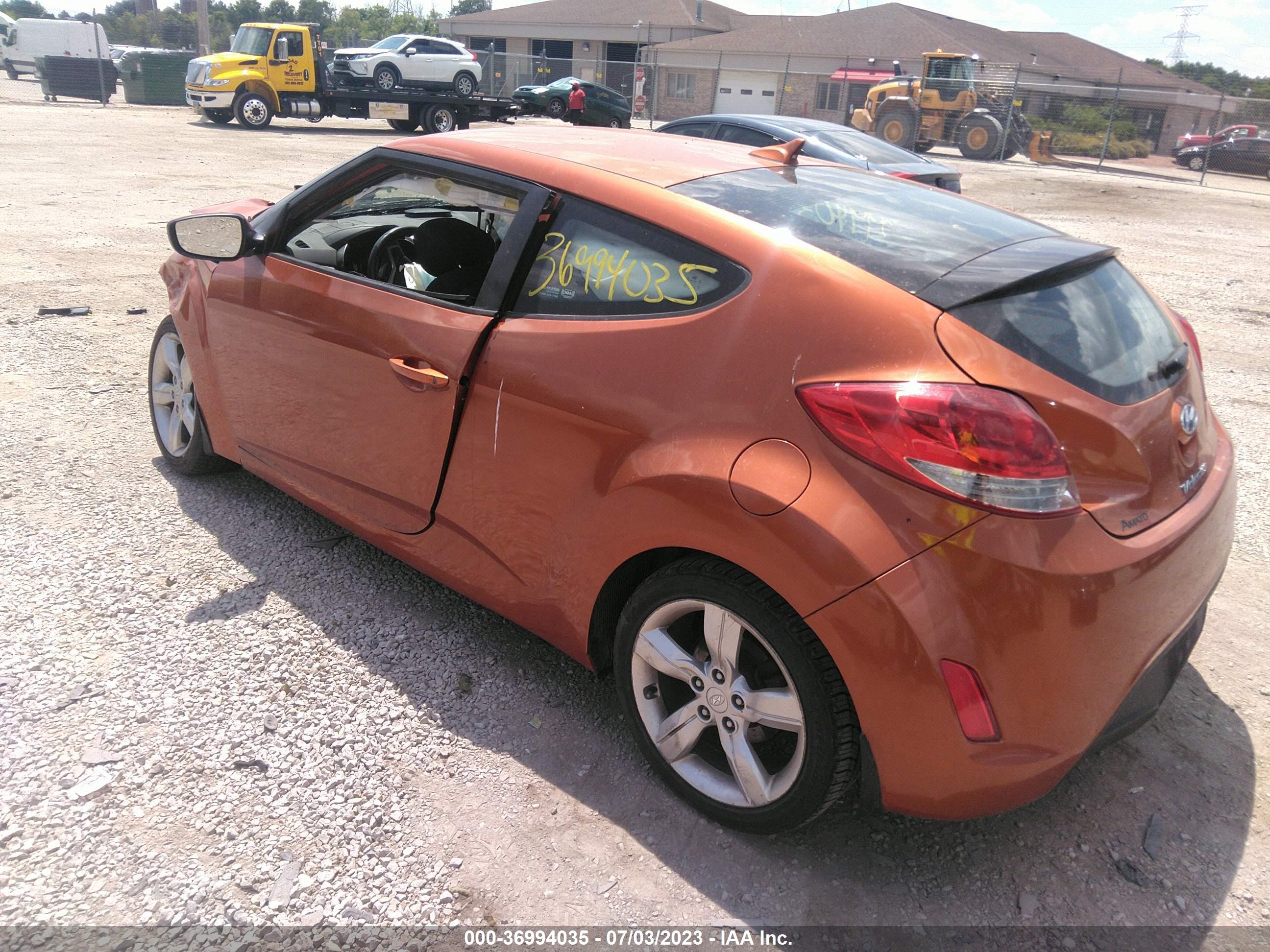 2012 HYUNDAI VELOSTER — VIN KMHTC6AD7CU030176 — photo 3