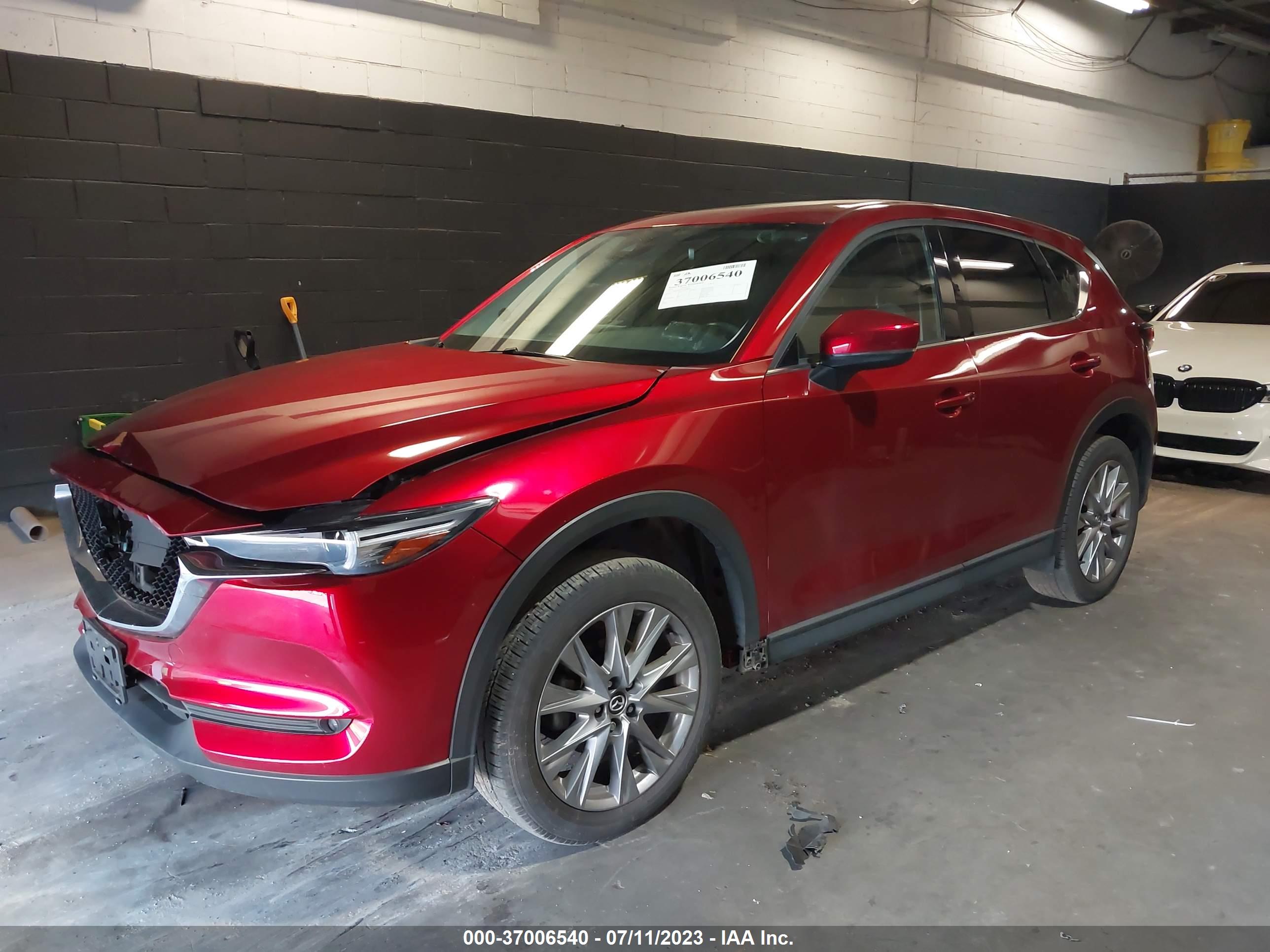 2020 MAZDA CX-5 — VIN JM3KFBDM3L0868876 — photo 2