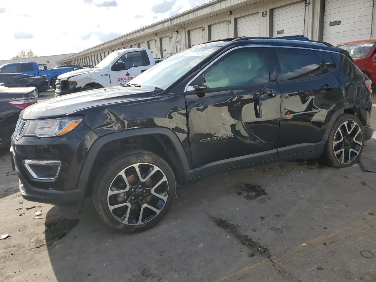 2017 JEEP COMPASS LI — VIN 3C4NJDCB1HT607286 — photo 1 of 14