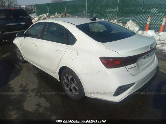 2020 KIA Forte — VIN 3KPF24AD9LE231634 — photo 3