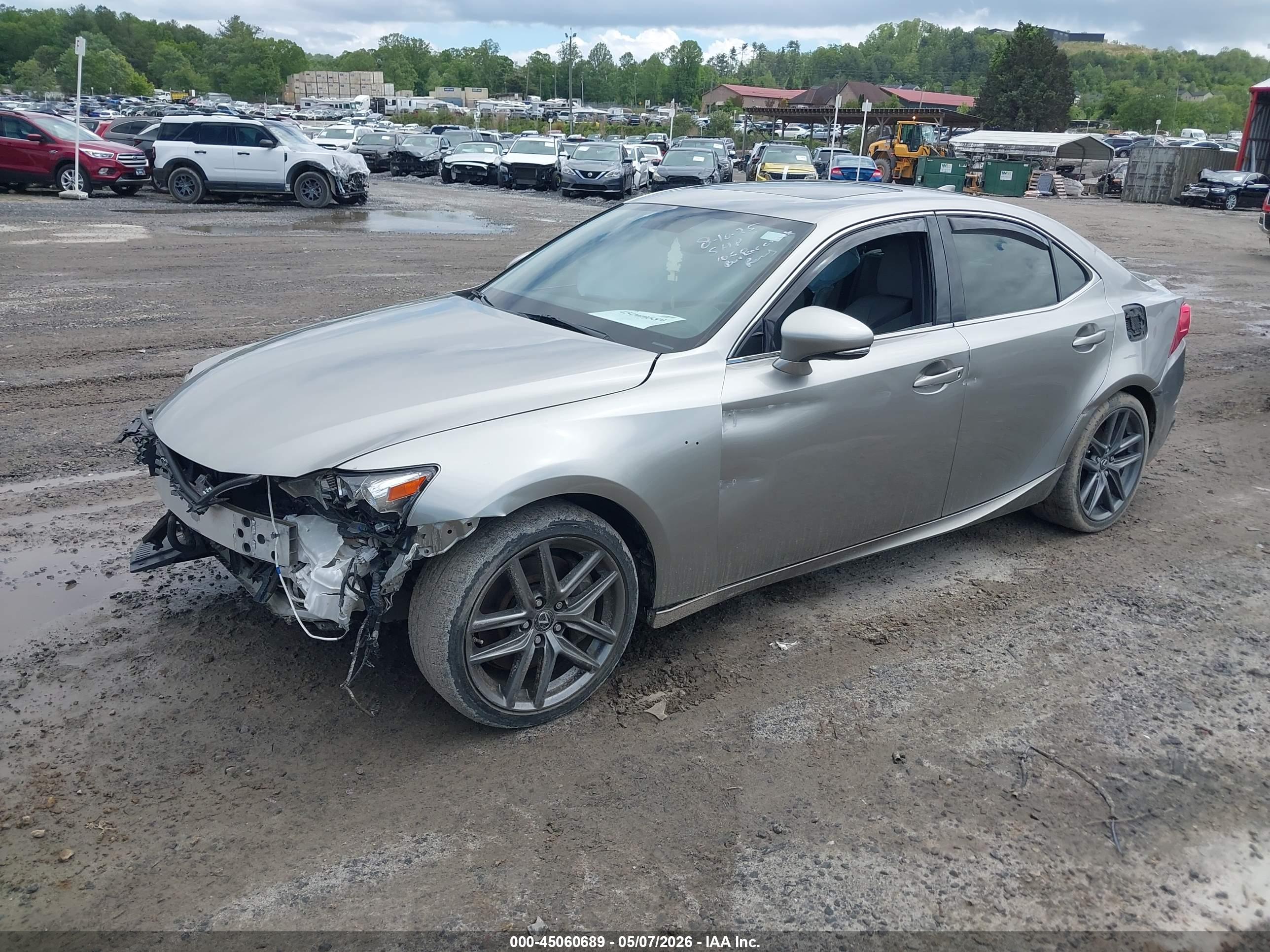 2016 LEXUS IS — VIN JTHBA1D25G5013488 — photo 2