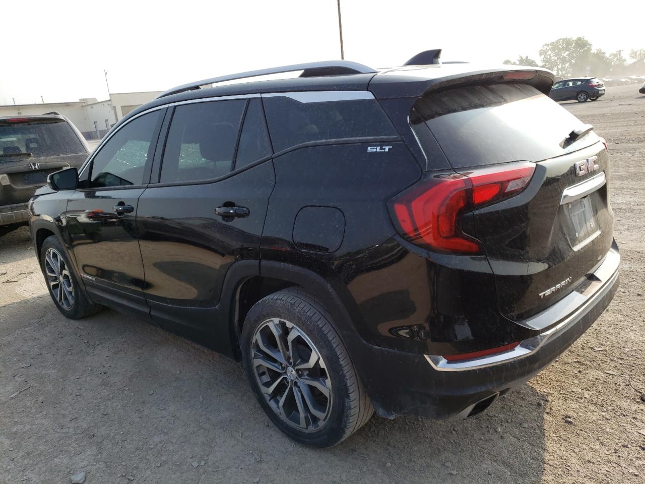 2019 GMC TERRAIN SL — VIN 3GKALPEX5KL115732 — photo 2
