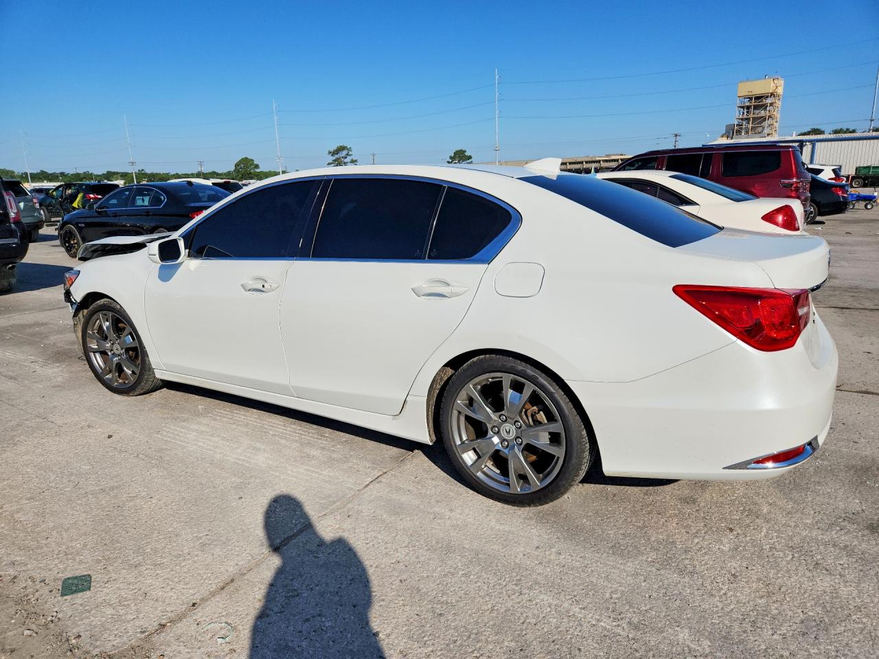 2014 ACURA RLX — VIN JH4KC1F36EC003383 — photo 2