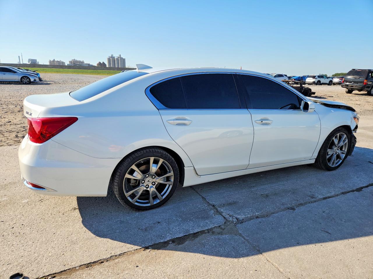 2014 ACURA RLX — VIN JH4KC1F36EC003383 — photo 3