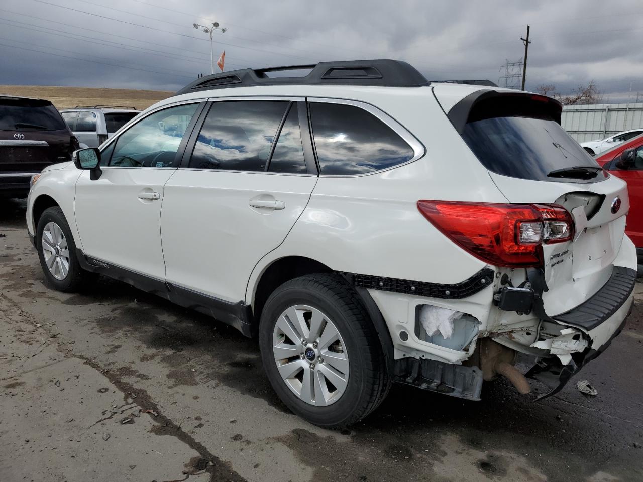 2015 SUBARU OUTBACK 2. — VIN 4S4BSBFC8F3296811 — photo 2