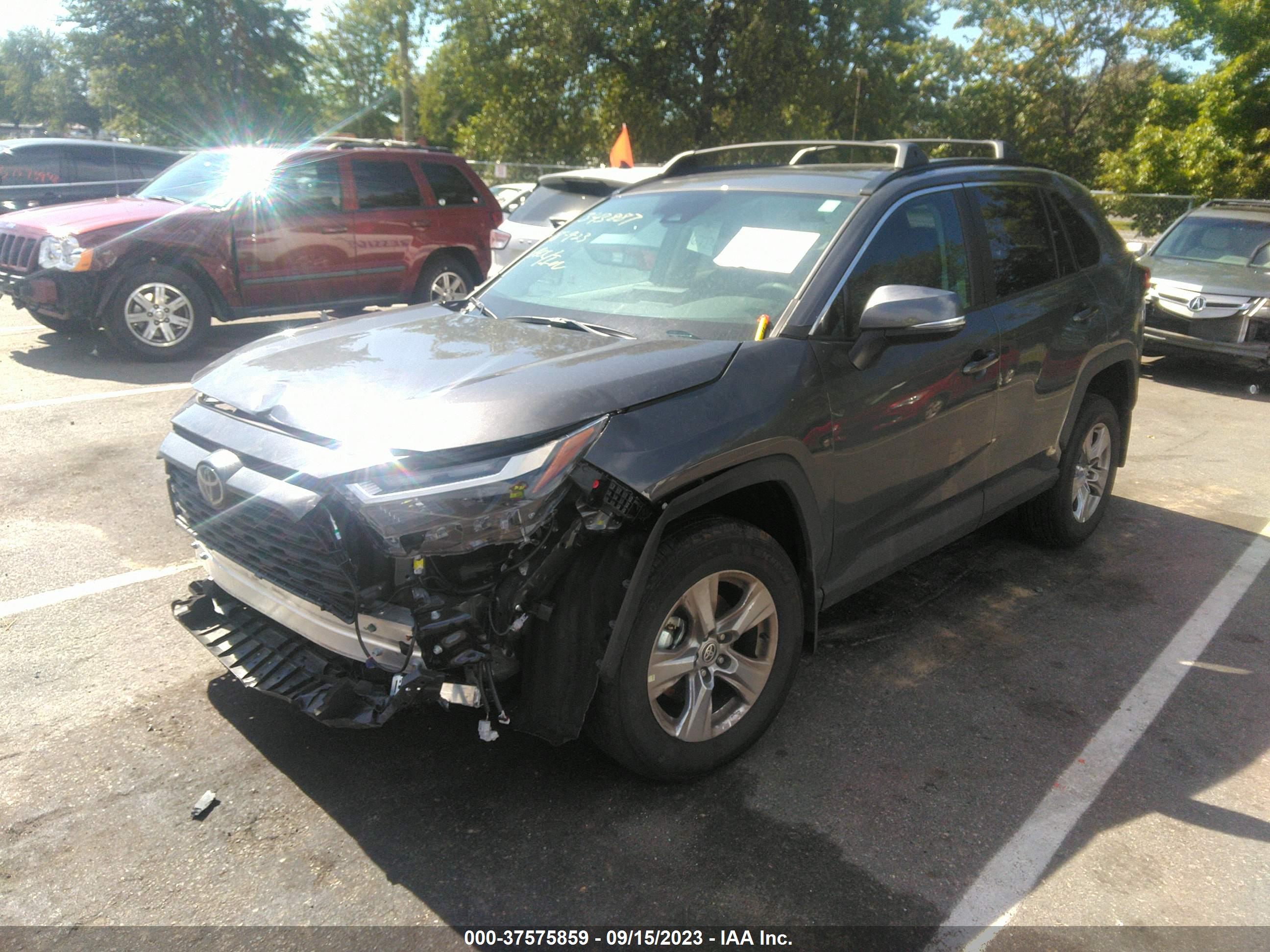 2023 TOYOTA RAV4 — VIN 2T3P1RFV1PW380359 — photo 2