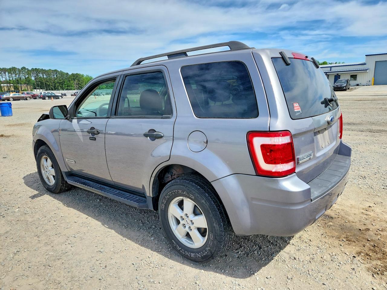 2008 FORD Escape — VIN 1FMCU93148KC13636 — photo 2