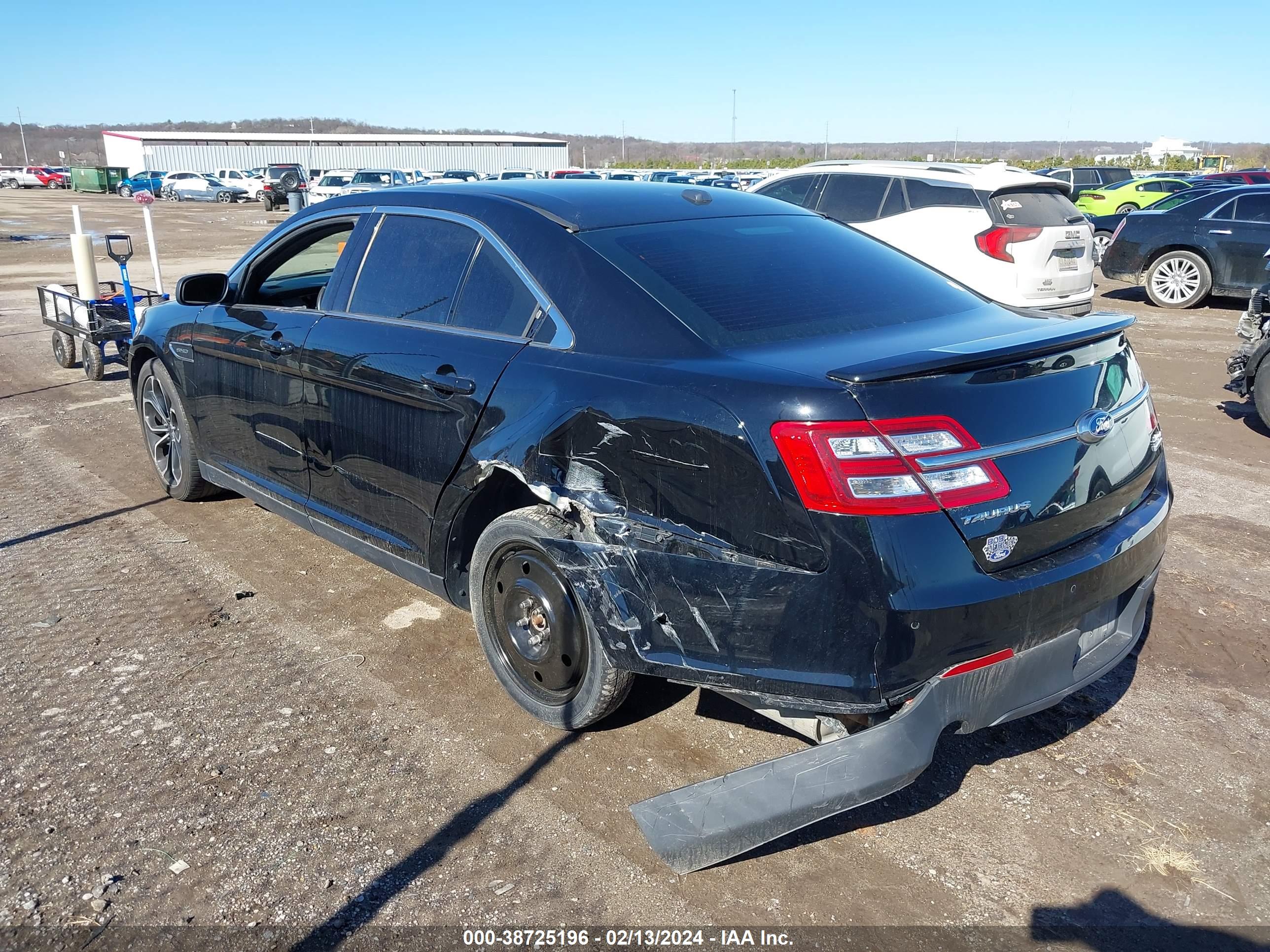 2016 FORD TAURUS — VIN 1FAHP2KT1GG100665 — photo 3