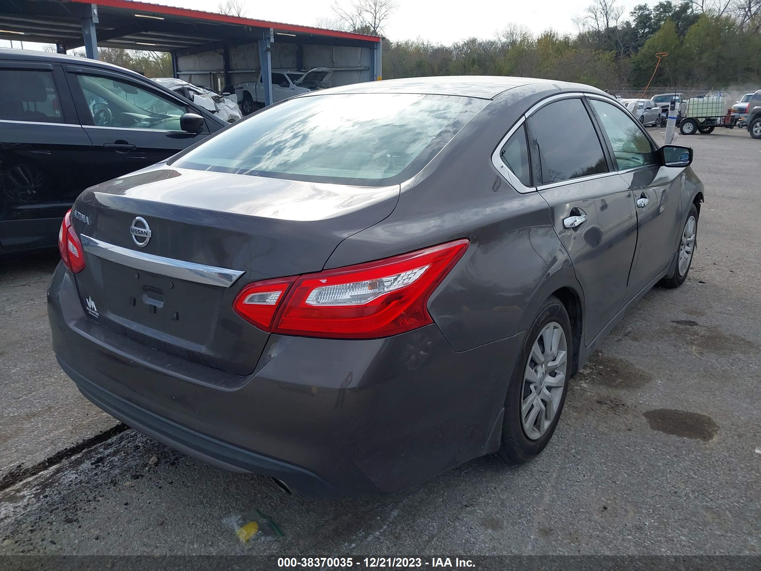2016 NISSAN ALTIMA — VIN 1N4AL3APXGC191076 — photo 4