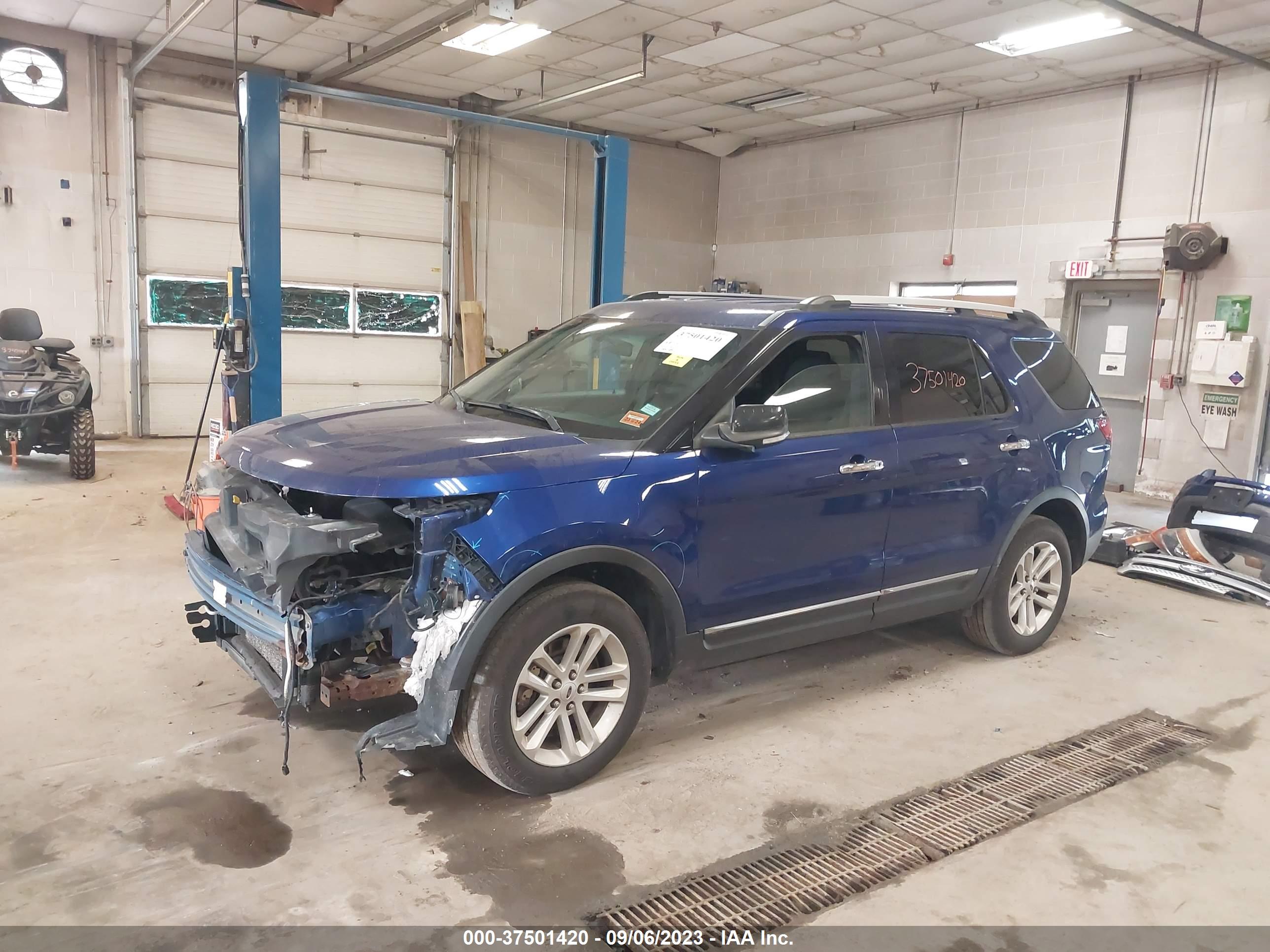 2015 FORD EXPLORER — VIN 1FM5K8D86FGA59967 — photo 2