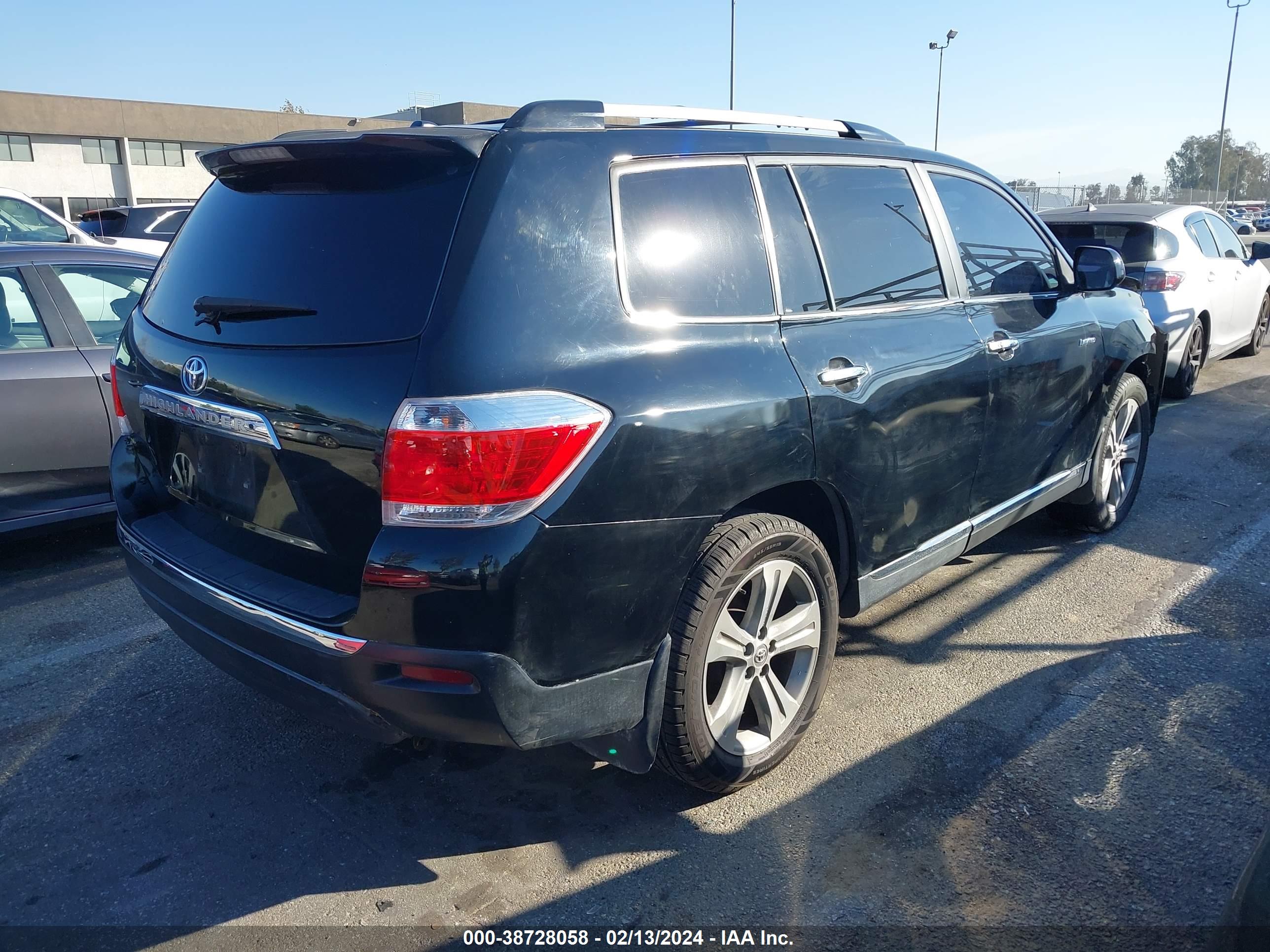 2012 TOYOTA HIGHLANDER — VIN 5TDYK3EH5CS088347 — photo 4