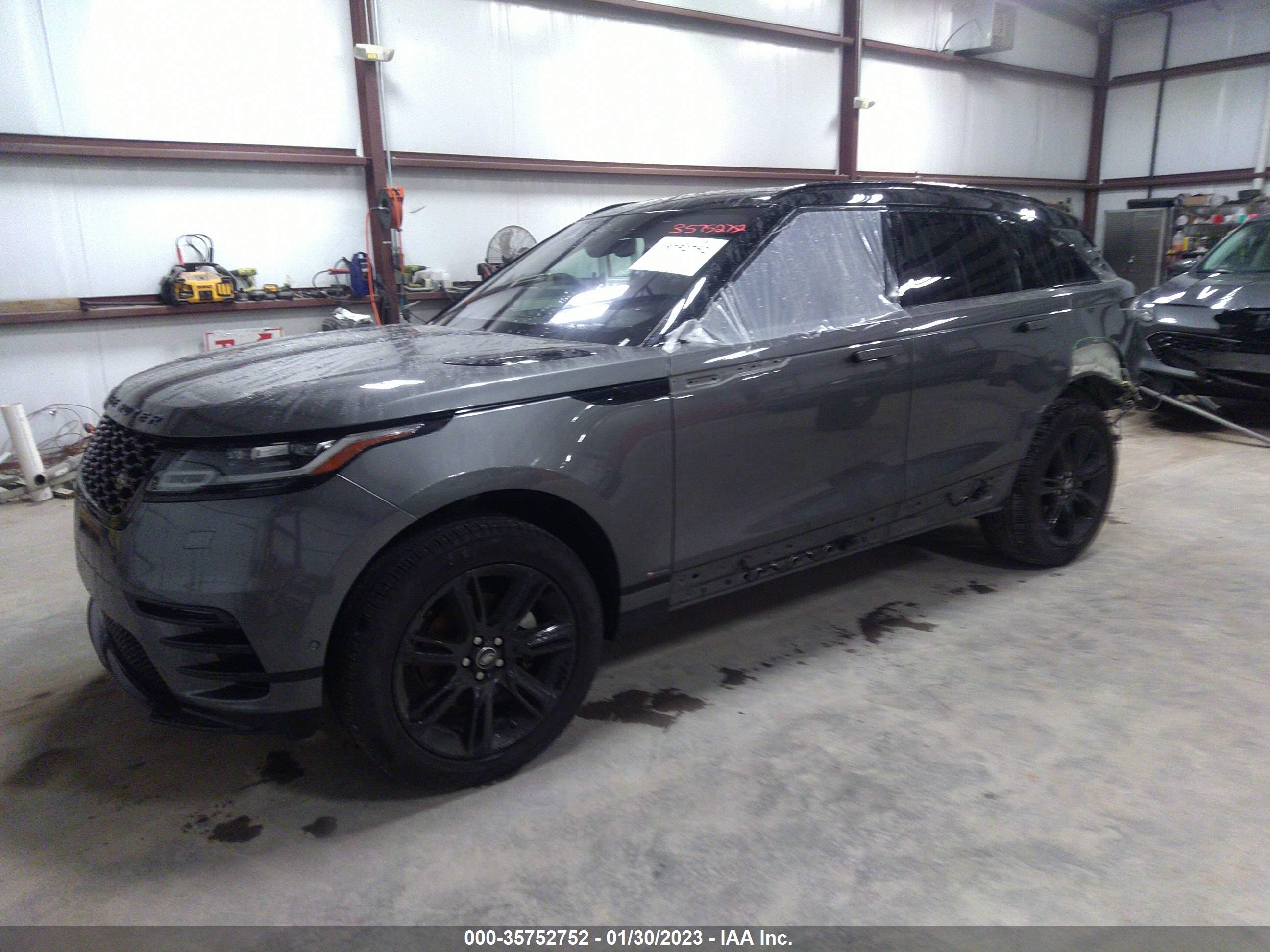 2019 LAND ROVER RANGE ROVER VELAR — VIN SALYL2EX7KA208653 — photo 2