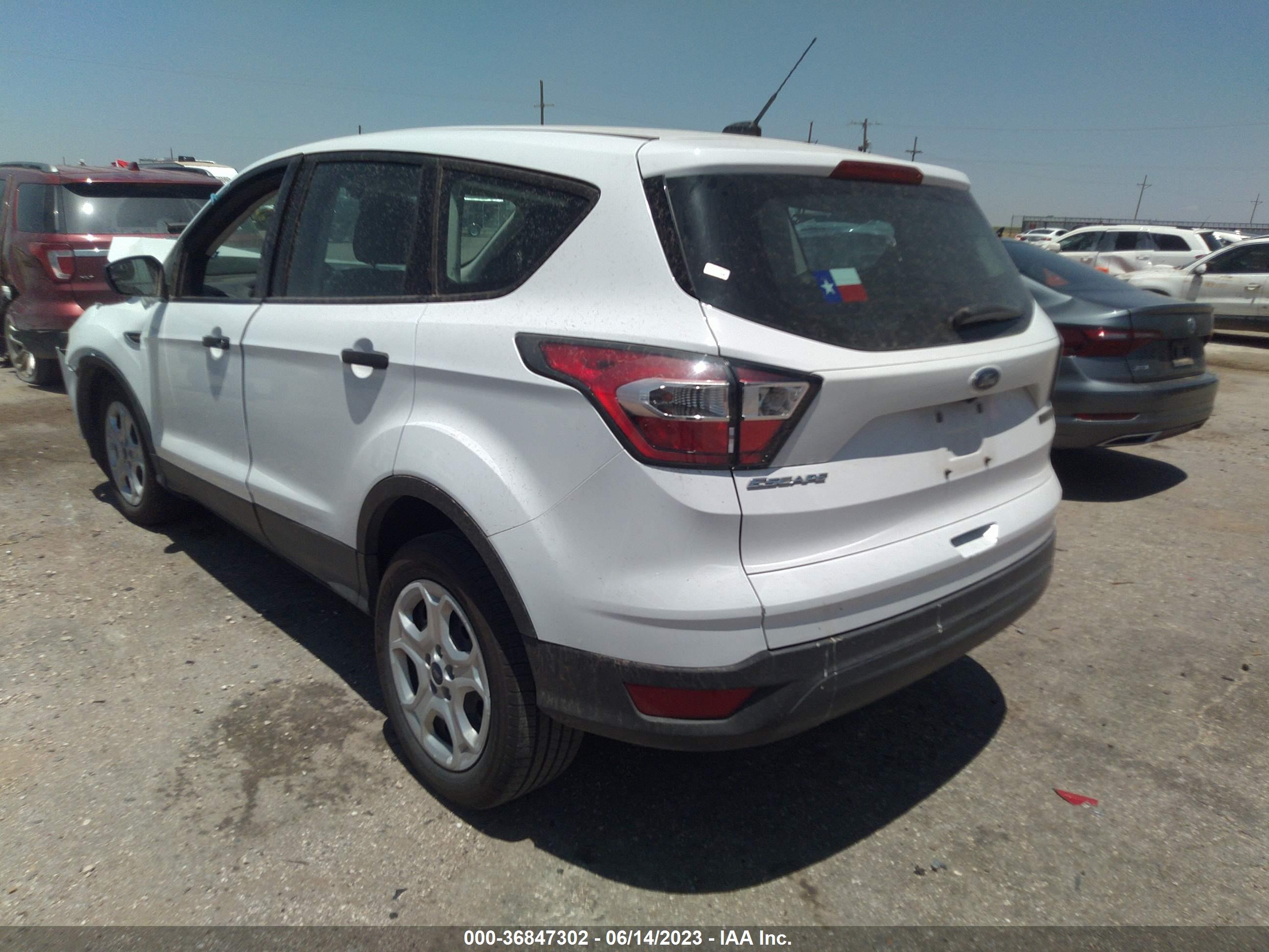 2017 FORD ESCAPE — VIN 1FMCU0F76HUA27886 — photo 3